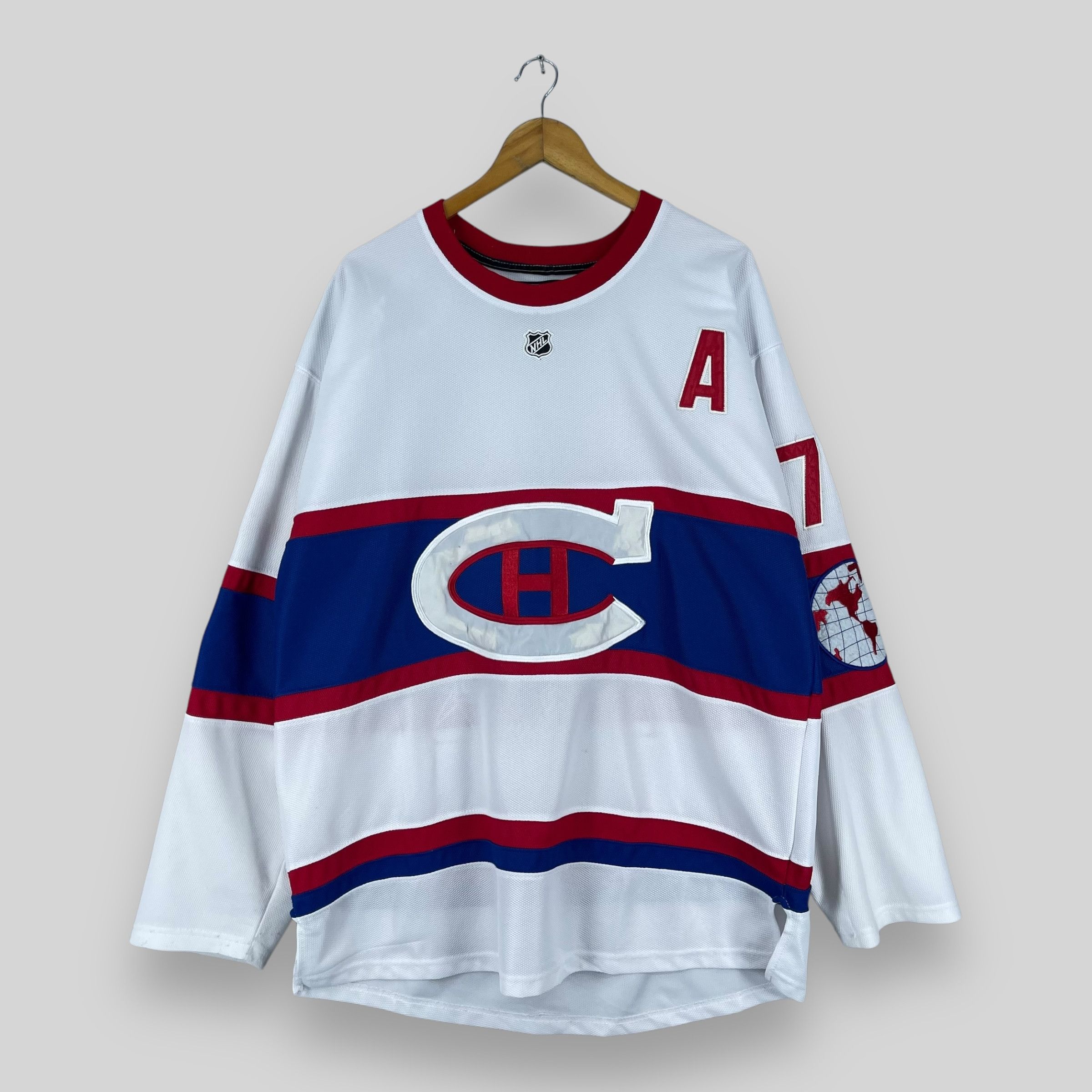 NHL Vintage Montreal CANADIENS Embroidery Hockey Jersey Size US L / EU 52-54 / 3 - 1 Thumbnail