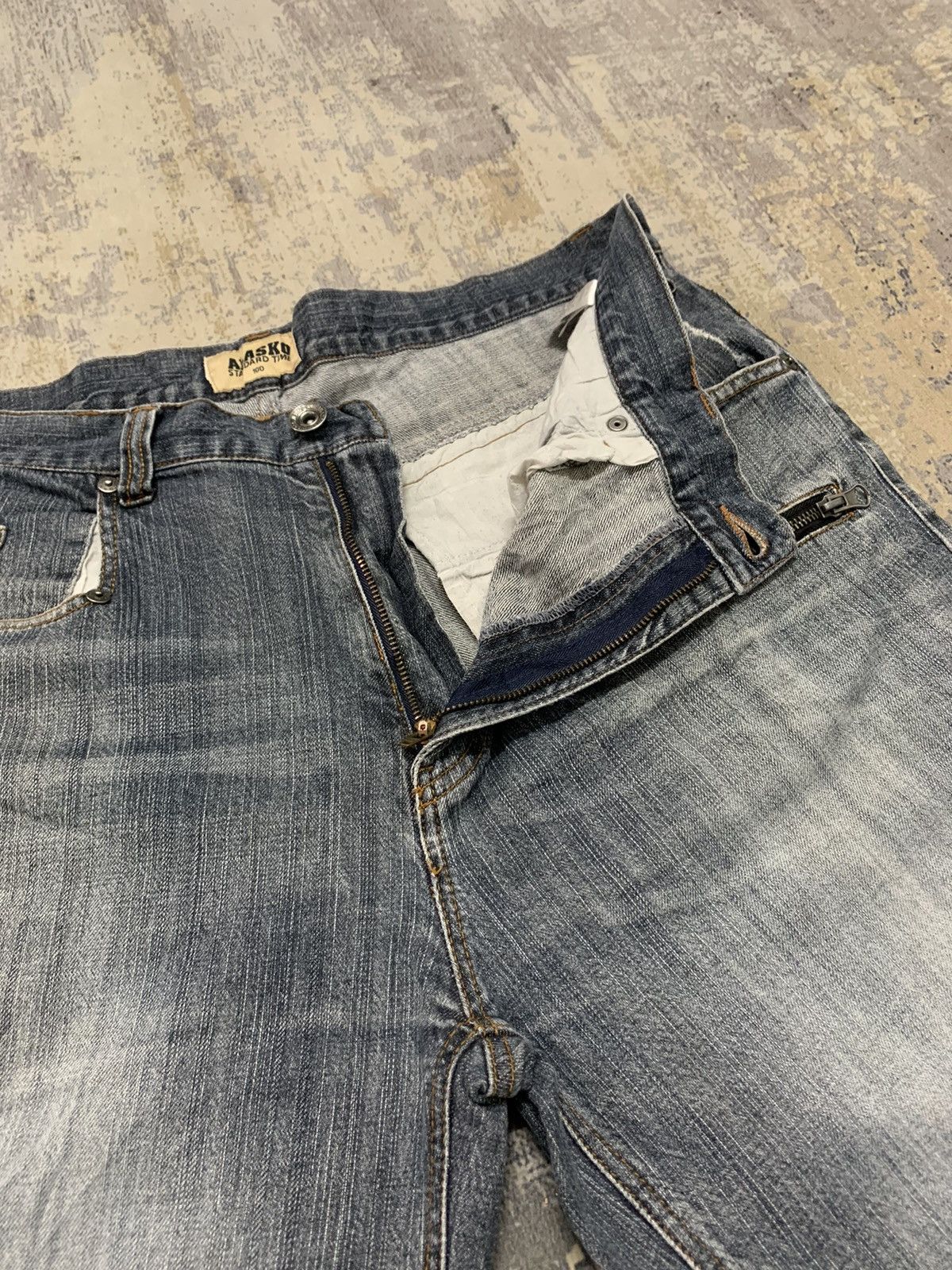 Japanese Brand Alasko Baggy Wide Leg Distressed Denim Jeans Y2K Streetwear Size US 39 - 8 Thumbnail