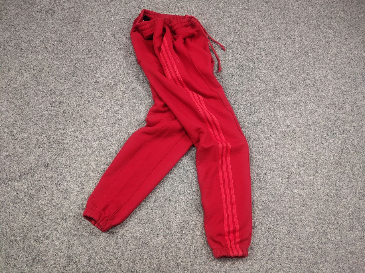 Adidas Adidas x Ivy Park Design Sweat Pants Unisex Power Red Jogger Size US 32 / EU 48 - 3 Thumbnail