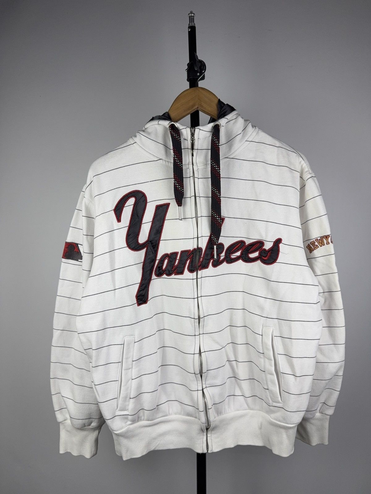 Majestic 00s Vintage Majestic Cooperstown NY Y2K Yankees Zip Hoodie Size US L / EU 52-54 / 3 - 1 Thumbnail