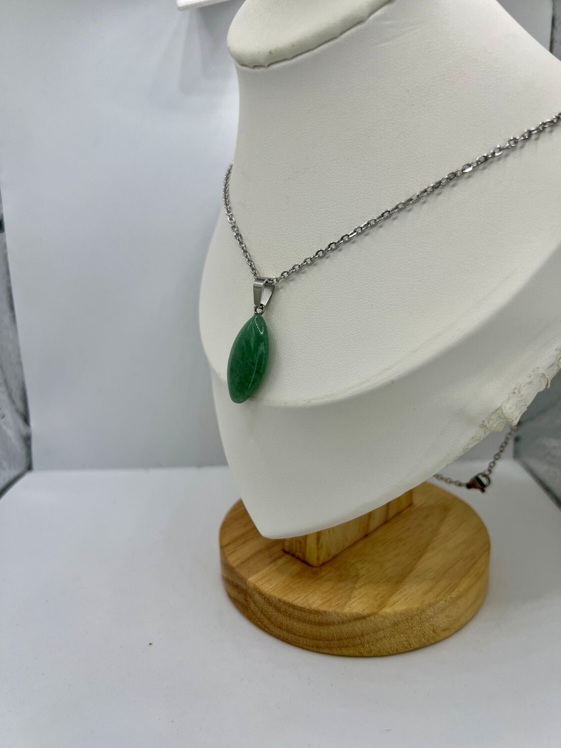Jewelry Green Jade Silver Chain Necklace Size ONE SIZE - 2 Thumbnail