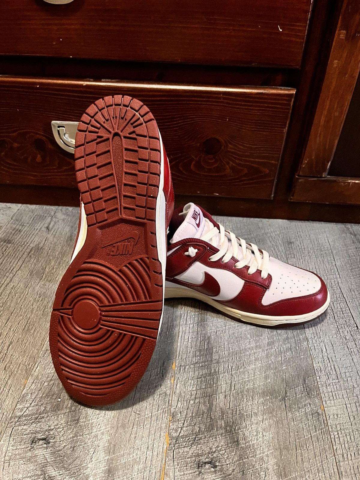 Nike Nike Dunk Premium Low Vintage Red W Size US 10.5 / EU 43-44 - 2 Thumbnail