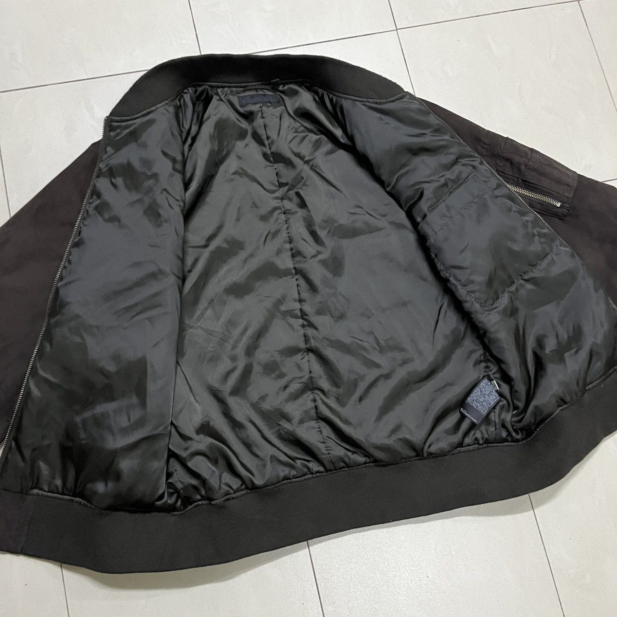 Japanese Brand × Uniqlo Uniqlo Suede Bomber Jacket Size US L / EU 52-54 / 3 - 9 Thumbnail
