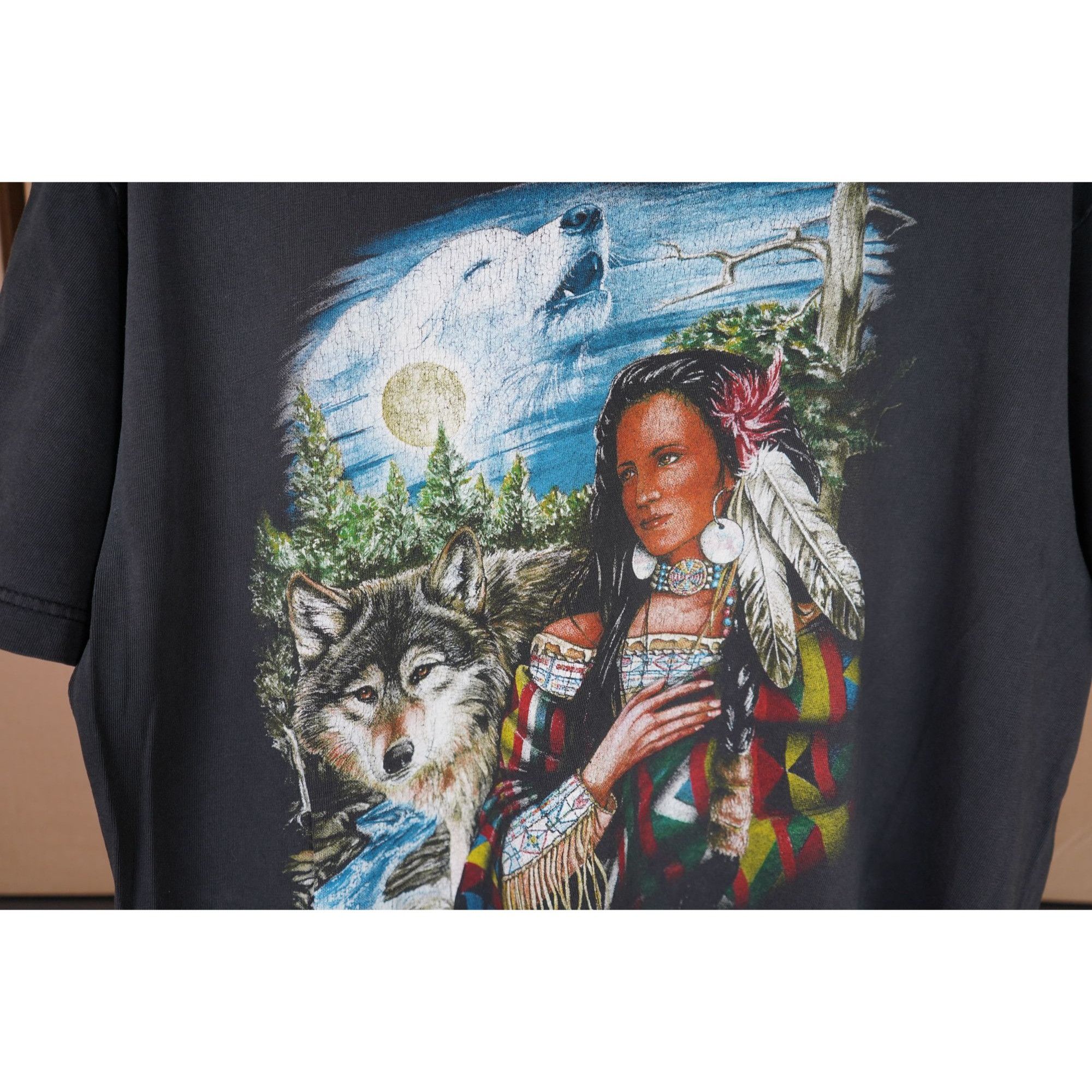Vintage Vintage Graphic Thrashed Nature Tshirt Men's L #438 Size US L / EU 52-54 / 3 - 5 Thumbnail