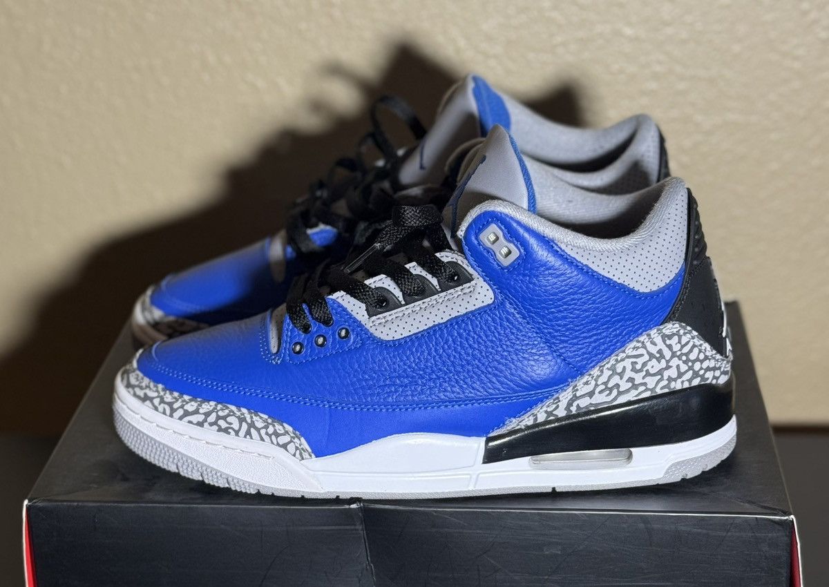 Jordan Brand Jordan 3 Varsity Royal Size US 9 / EU 42 - 4 Thumbnail