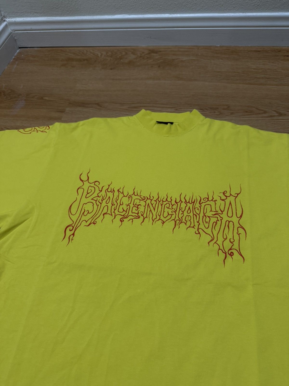 Balenciaga Balenciaga Darkwave yellow shirt Size US L / EU 52-54 / 3 - 3 Thumbnail