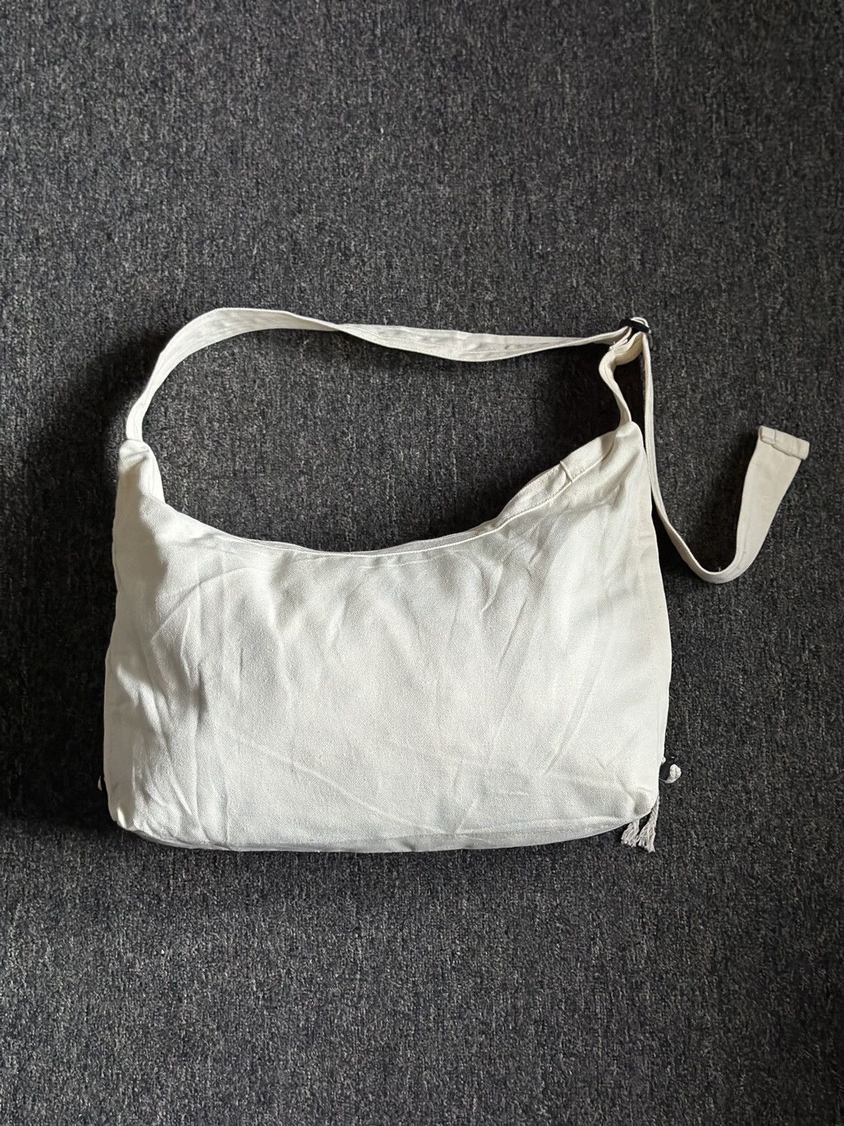 Japan Streetstyle Crossbody Bag in White, Men's
