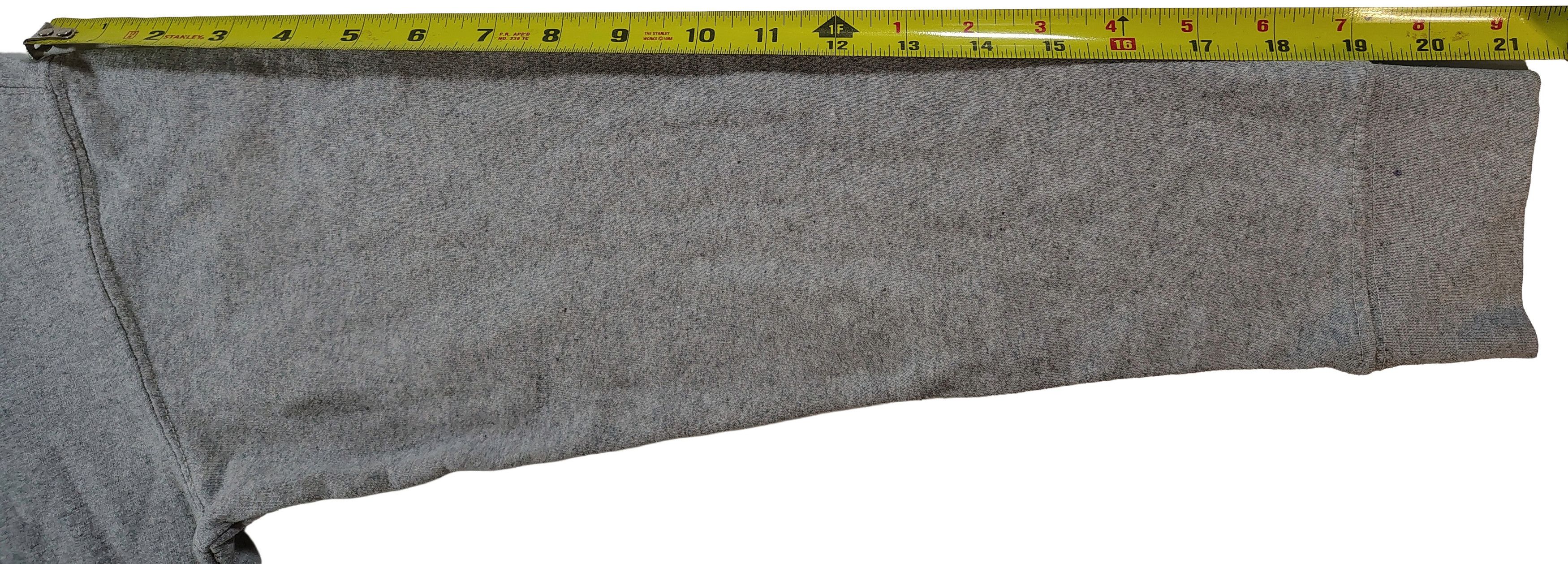 Other Women's Grey XS Hello Kitty & Friends Sanrio Graphic Sweater Size XS / US 0-2 / IT 36-38 - 8 Thumbnail