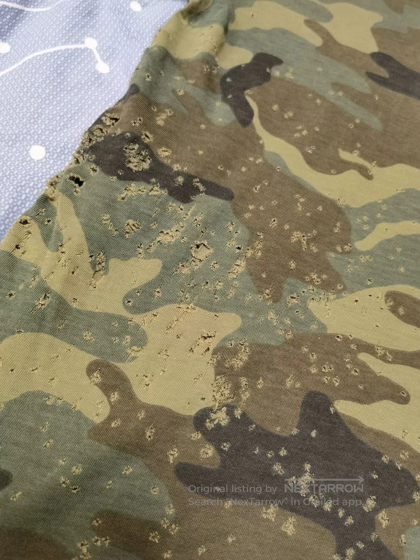 Amiri Amiri Camo Distressed Short Sleeve T-Shirt. Size US S / EU 44-46 / 1 - 4 Thumbnail