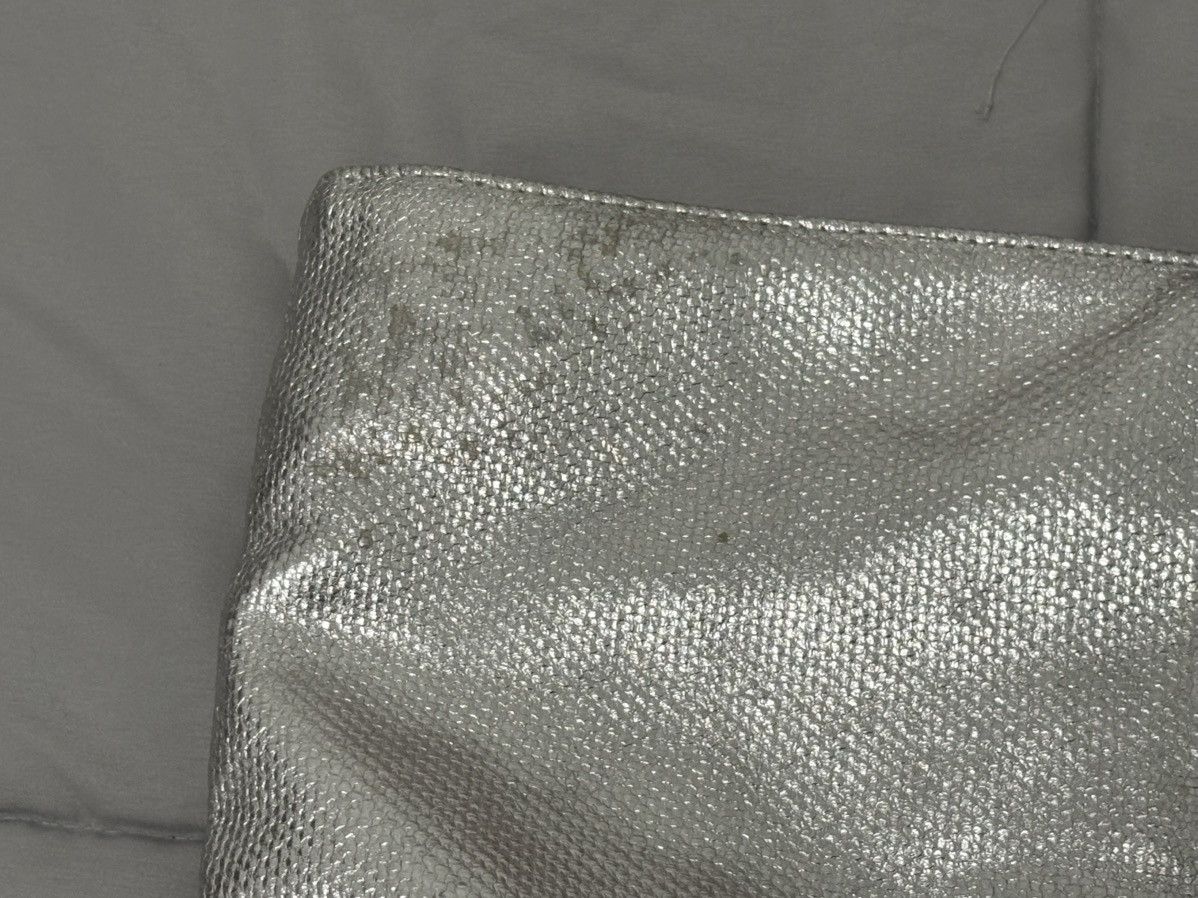 Victoria's Secret Victoria’s Secret Metallic Silver & Black Large Tote Bag Size ONE SIZE - 7 Thumbnail