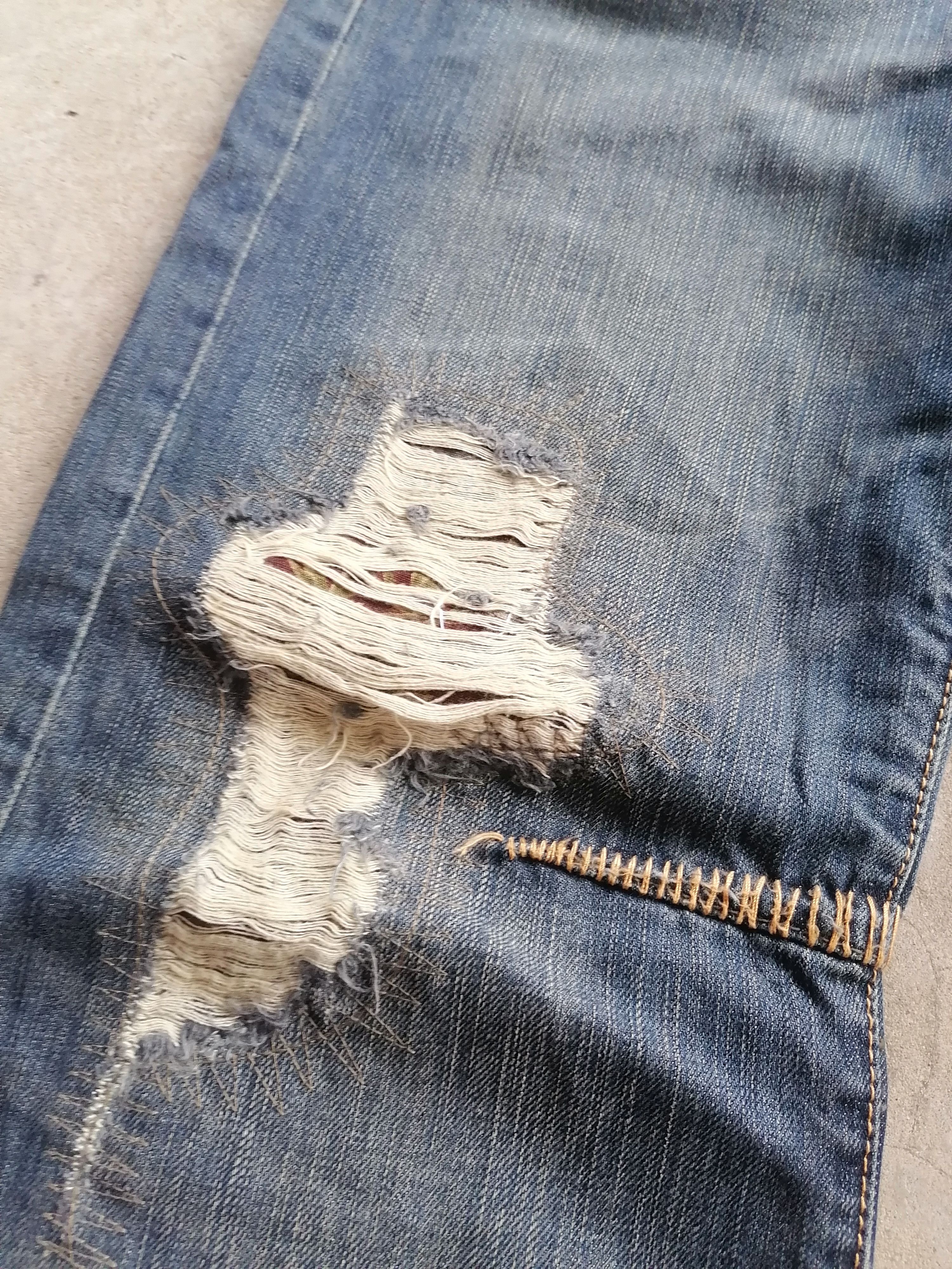 Japanese Brand Big Train Nice Design Jeans Japan Size US 31 - 7 Thumbnail