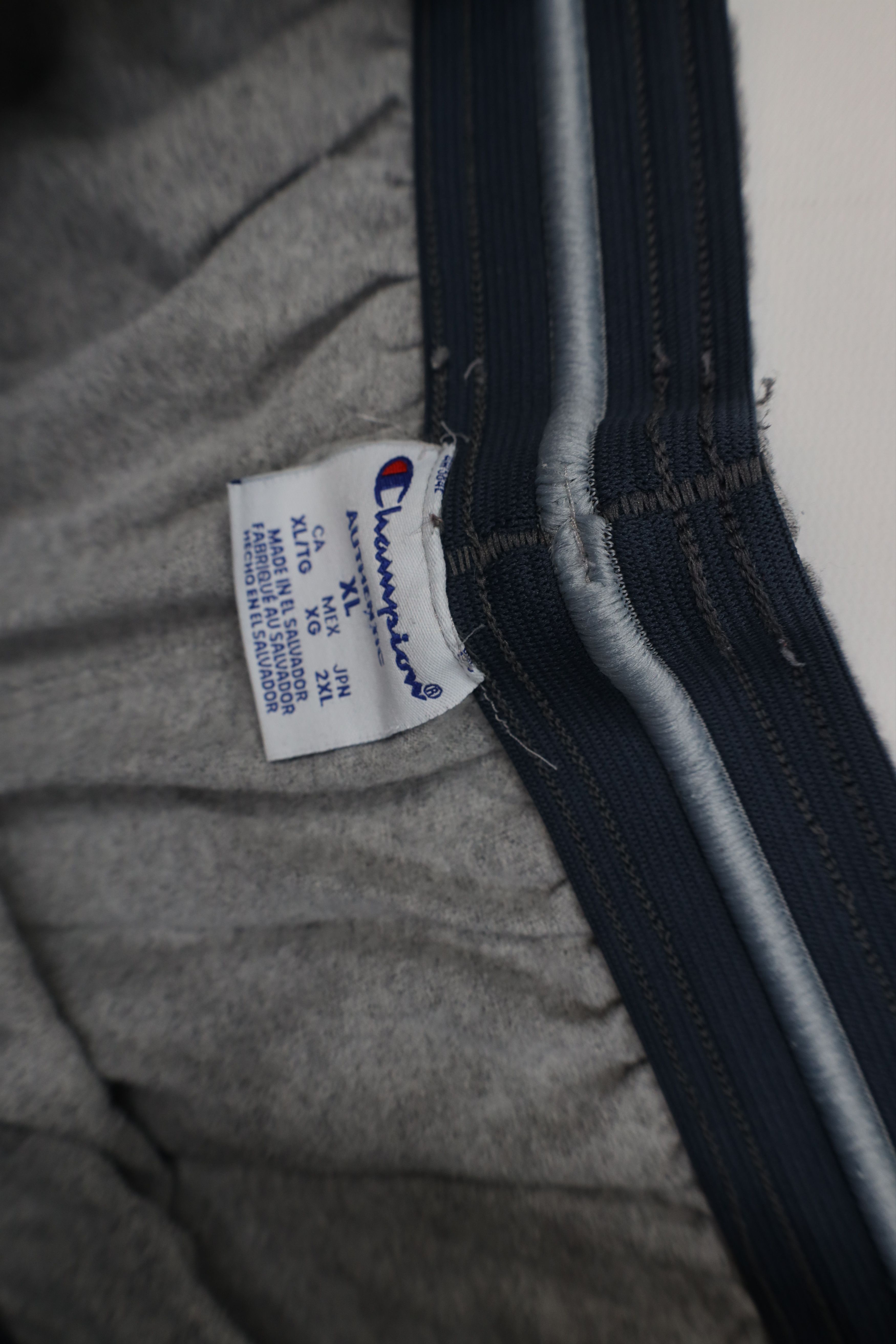 Champion Vintage Y2K Champion Wide Leg Sweatpants Pants Gray Size US 38 / EU 54 - 9 Thumbnail