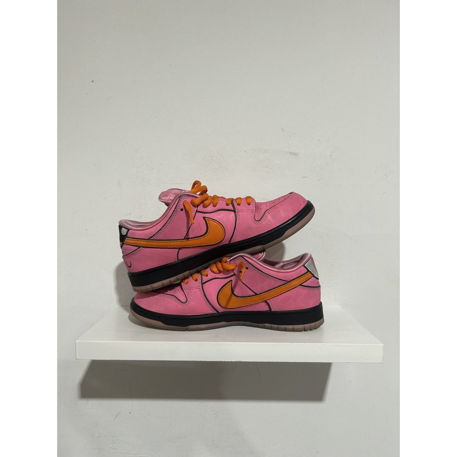 Nike NIKE SB DUNK LOW THE POWERPUFF GIRLS BLOSSOM SIZE 9 PREOWNED Size US 9 / EU 42 - 3 Thumbnail