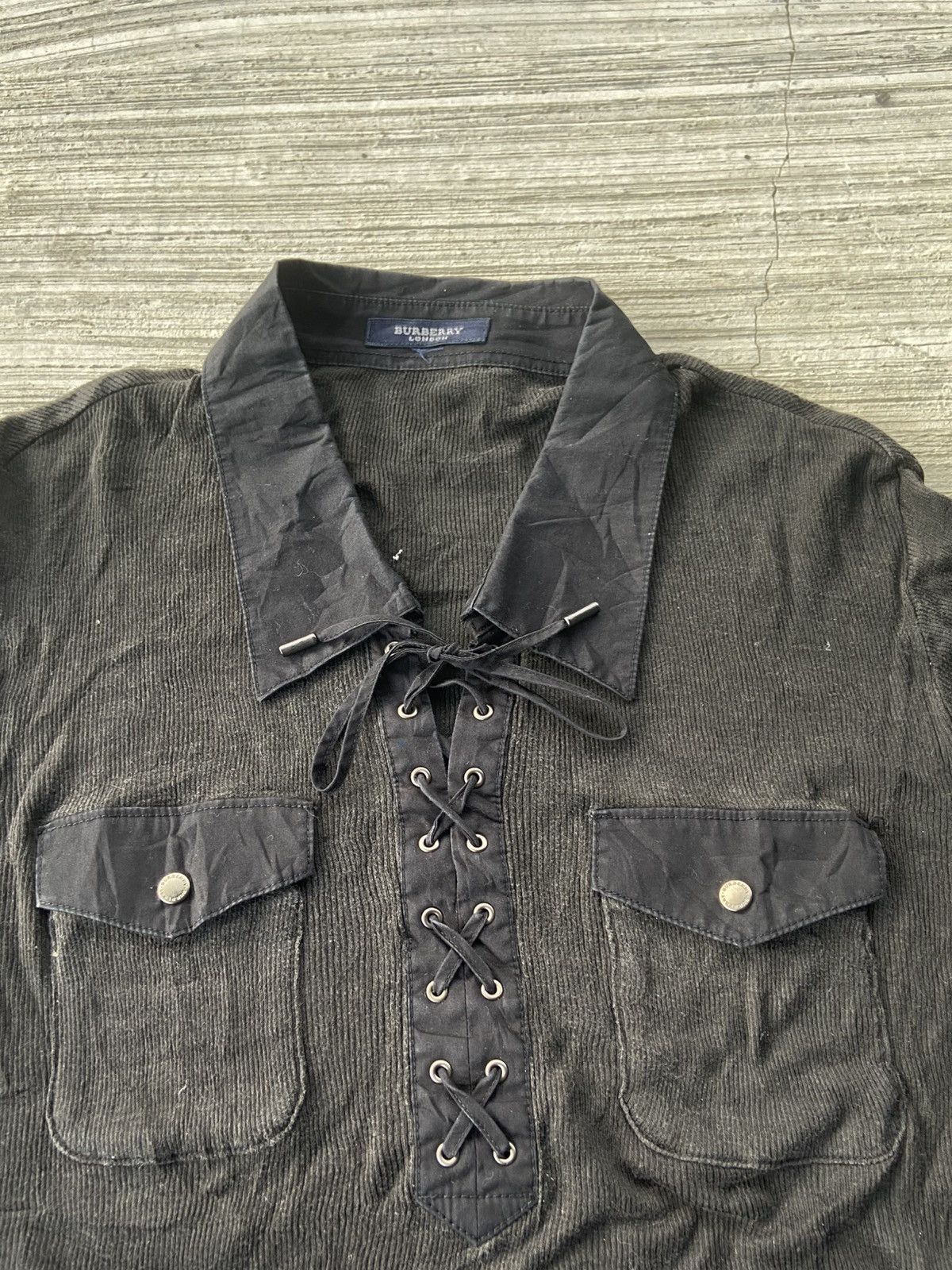 Burberry Vintage Burberry London Black Lace-Up Pullover Shirt Size US M / EU 48-50 / 2 - 4 Thumbnail