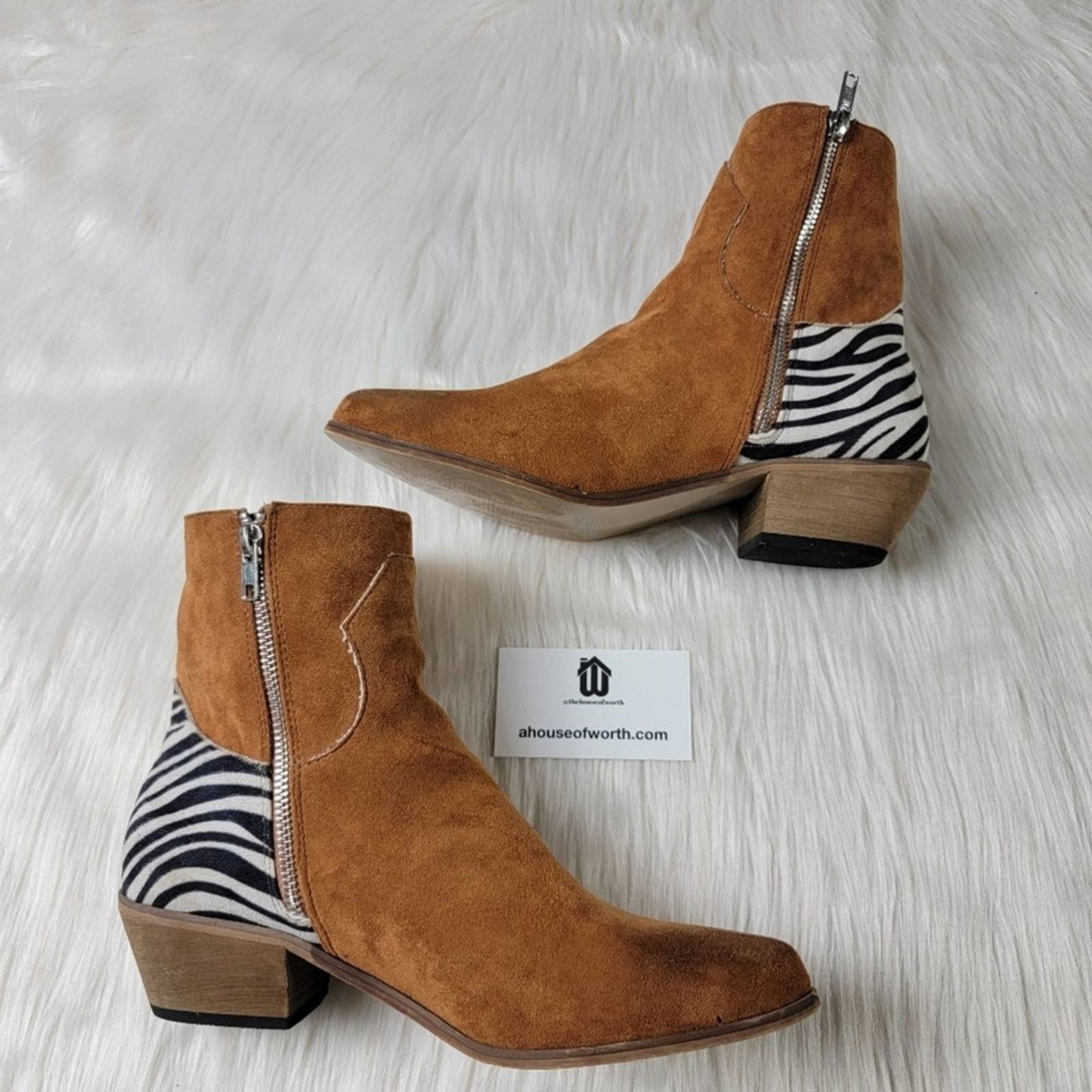 Designer Joli Zebra Animal Print Suede Leather Chelsea Boot - 9 Size US 9 / IT 39 - 7 Thumbnail