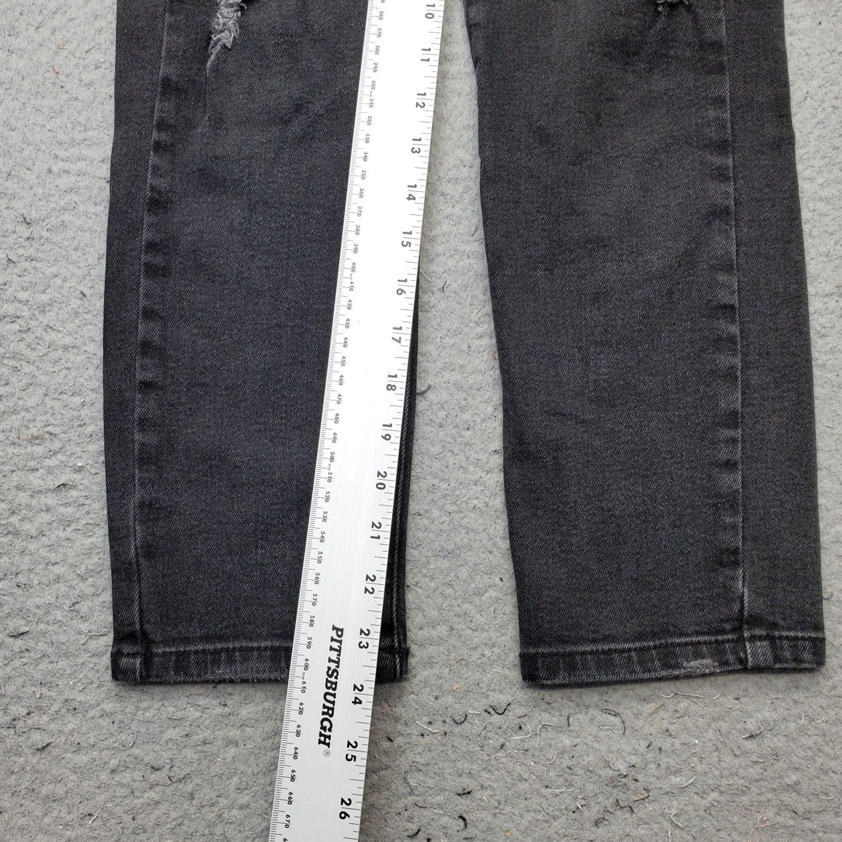 Denime JUST BLACK JBD Jeans Womens 26 Black Distressed Streetwear Straight Leg Jeans WWomens Size 26 Black Distressed Straight Jeans Size 26" / US 2 / IT 38 - 4 Thumbnail