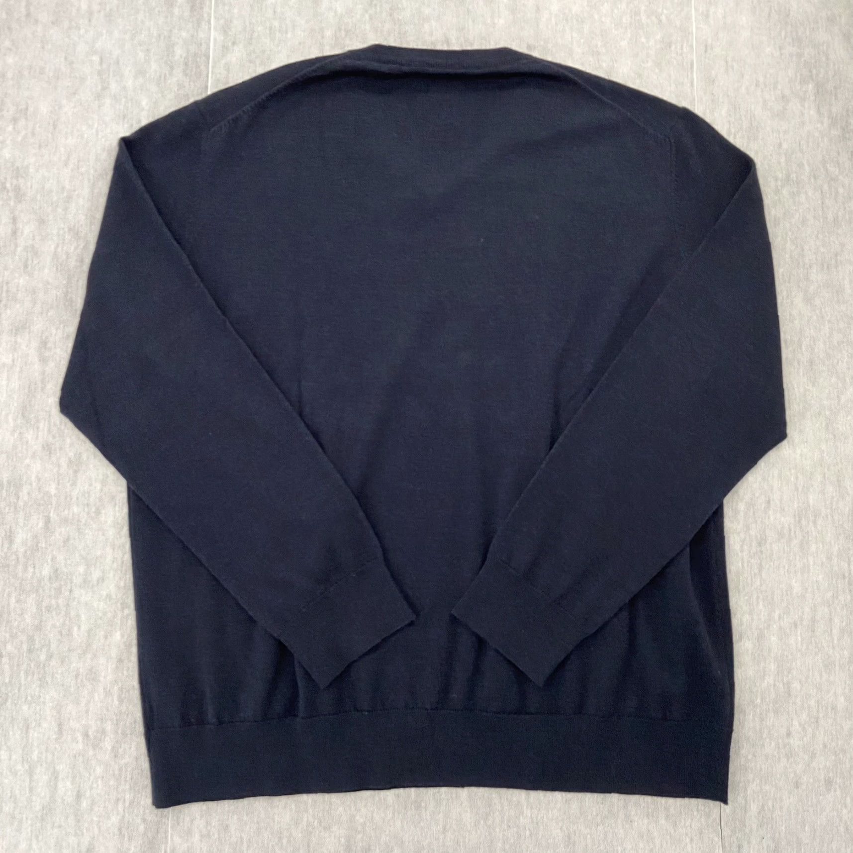 UNTUCKit UNTUCKit Sweater Mens 2XL Blue Pullover Tight-Knit Merino Wool V-Neck Knit Pullover Preowned Casual Modern Classic Fit-Adult Size 2XL Mens Size US XXL / EU 58 / 5 - 2 Thumbnail