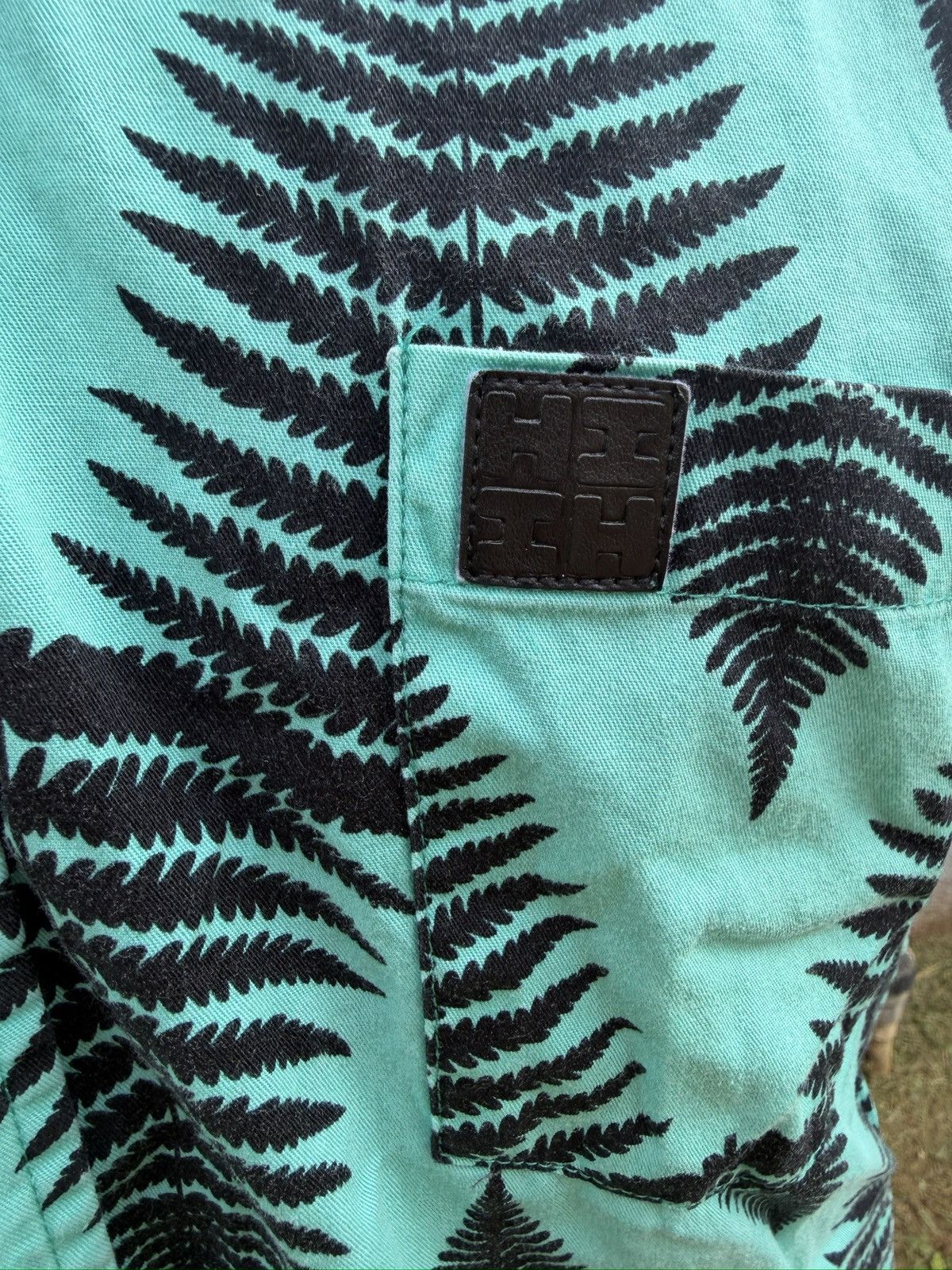 Other PreOwned Hawaii’s Finest Hawaiian Print Green Men’s Small Size US S / EU 44-46 / 1 - 4 Thumbnail