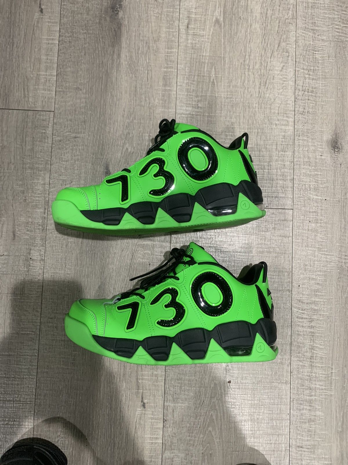 image of Asspizza Baller Pro Complexcon Exclusive Shoes in Green, Men's (Size 8)