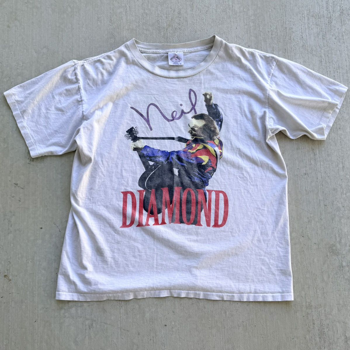 Band Tees Vintage Neil Diamond Band T Shirt 93 World Tour Size US XL / EU 56 / 4 - 1 Thumbnail