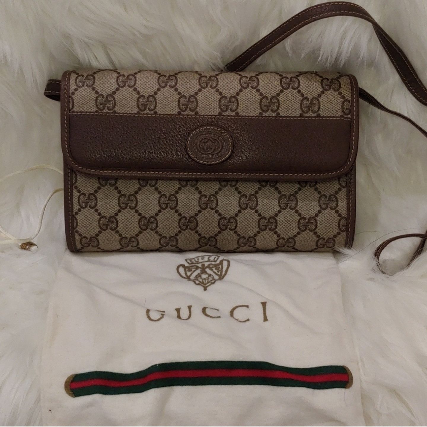 Vintage Gucci Interlocking GG Monogram Supreme Clutch