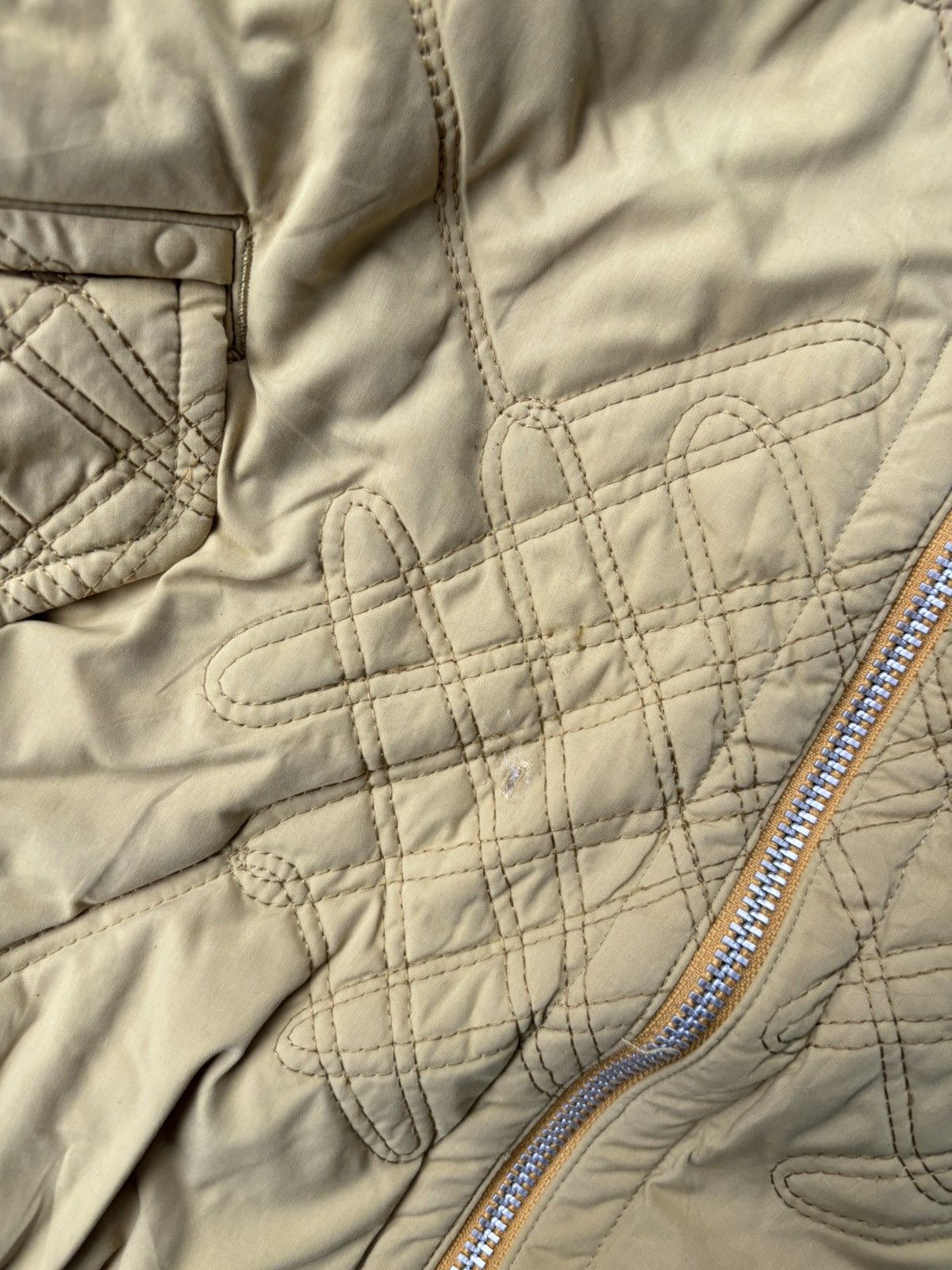 Issey Miyake Hai sporting isseymiyake vintage patchwork bomber Size US L / EU 52-54 / 3 - 8 Thumbnail
