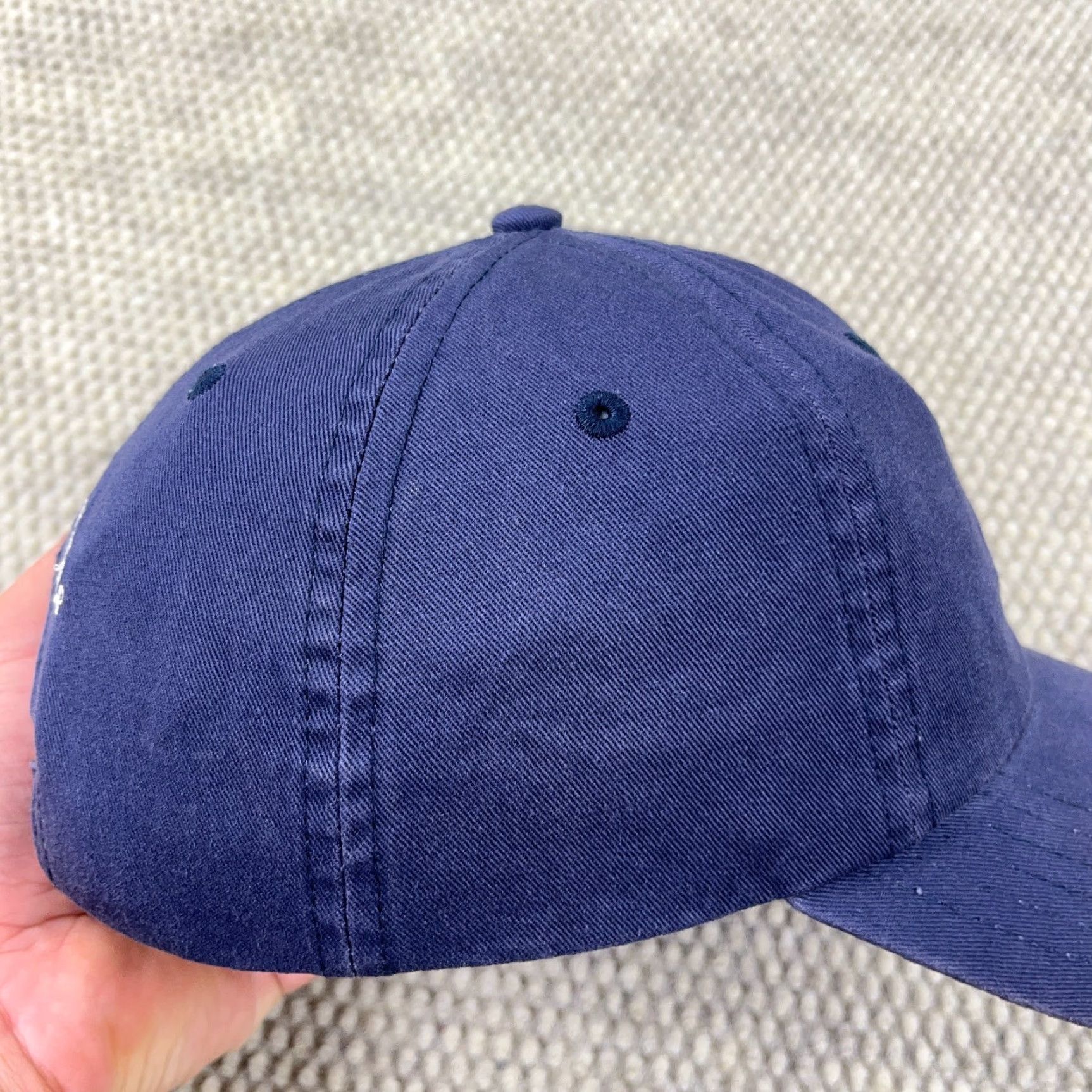 Vineyard Vines Vineyard Vines Hat Cap Strap Back Navy Blue Pink Whale Spell Out Logo Preppy Dad Baseball Cap Men One Size Adjustable Twill Cotton Size ONE SIZE - 6 Thumbnail