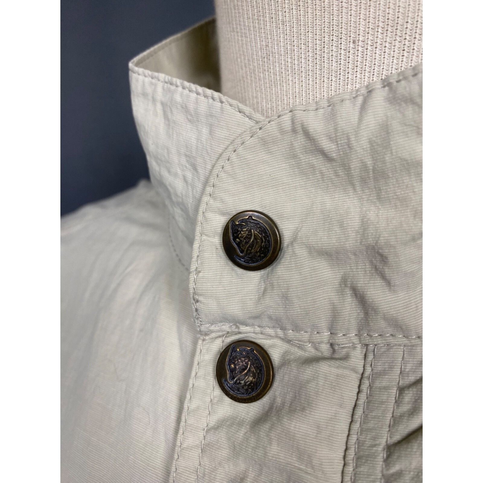 Fjallraven Fjallraven VTG Men's Beige Multipocket Hunting Vest Size L Size US L / EU 52-54 / 3 - 8 Thumbnail