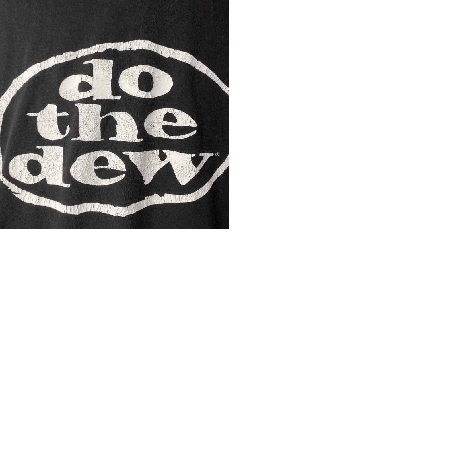 Vintage VINTAGE Mountain Dew T Shirt Single Stitch USA XL 23x30 Black Grunge 90s Mens Size US L / EU 52-54 / 3 - 11 Thumbnail