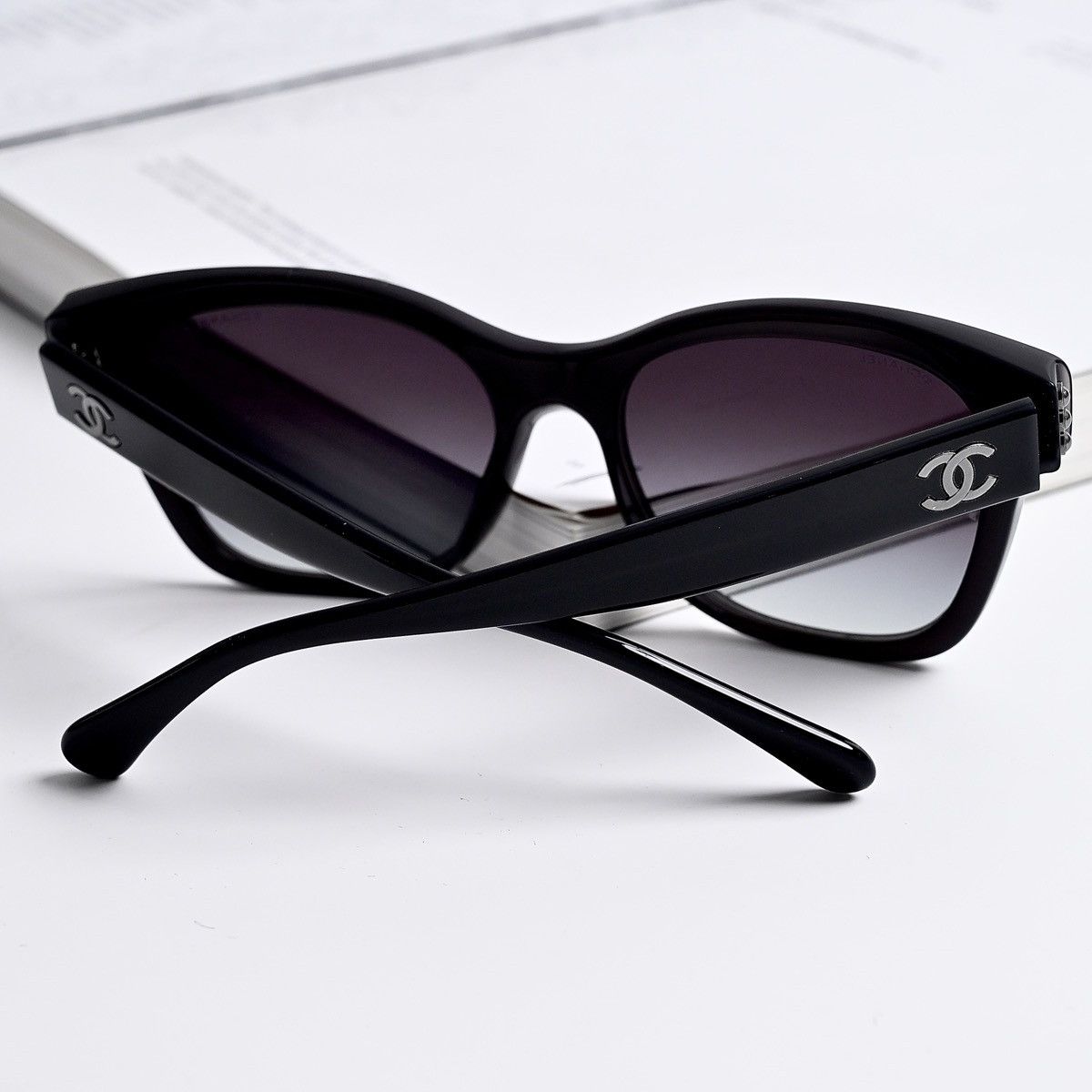 Chanel CHANEL 0CH5482H SUNGLASSES Size ONE SIZE - 12 Thumbnail