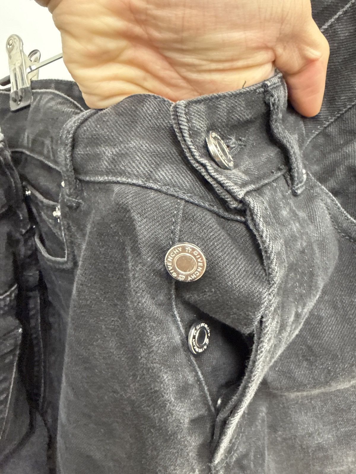 Givenchy Givenchy 16SS Back Pocket Studded Slim Denim Jean Size US 29 - 8 Thumbnail