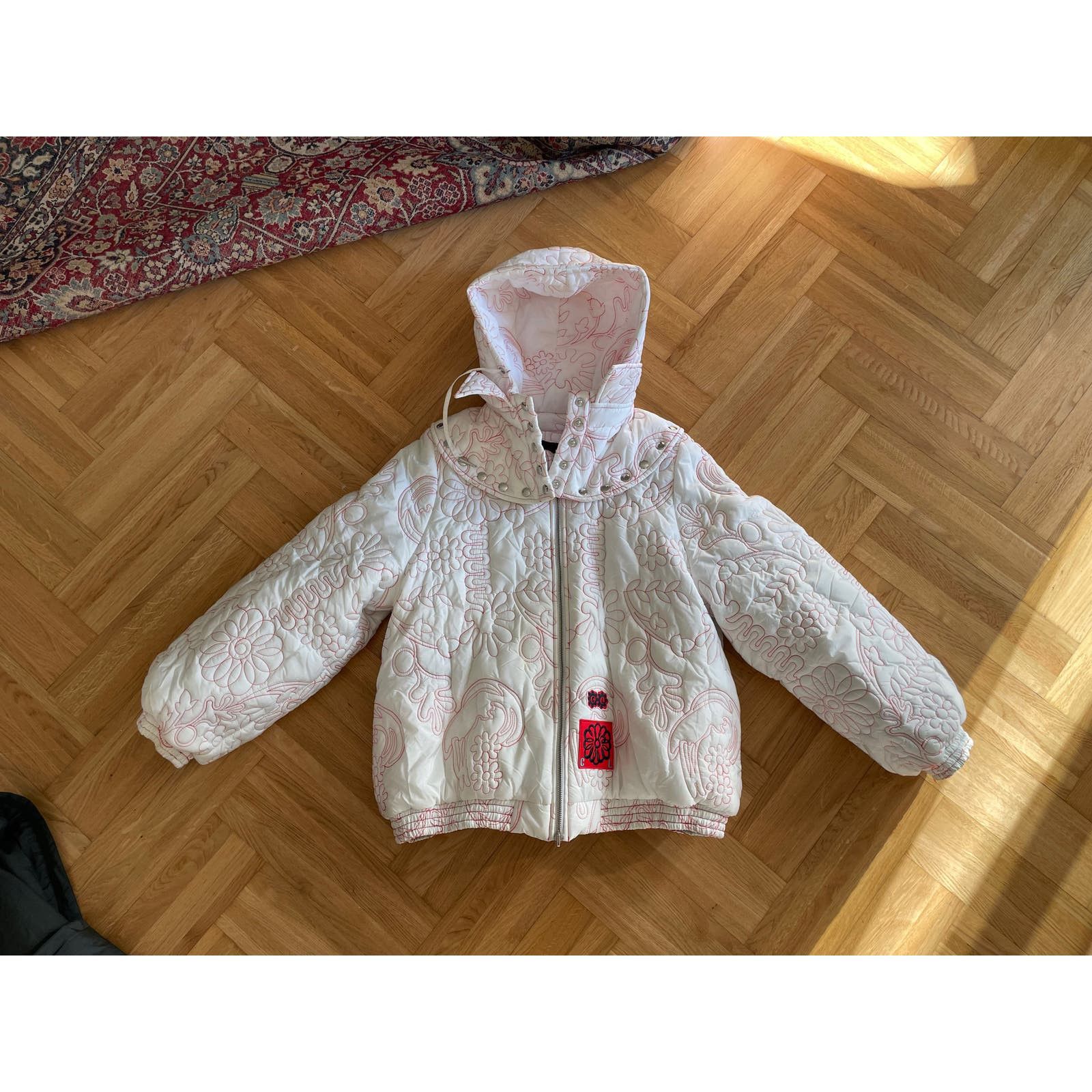 image of Chopova Lowena - Embossed Puffer Coat White/red (S), Women's (Size Small)