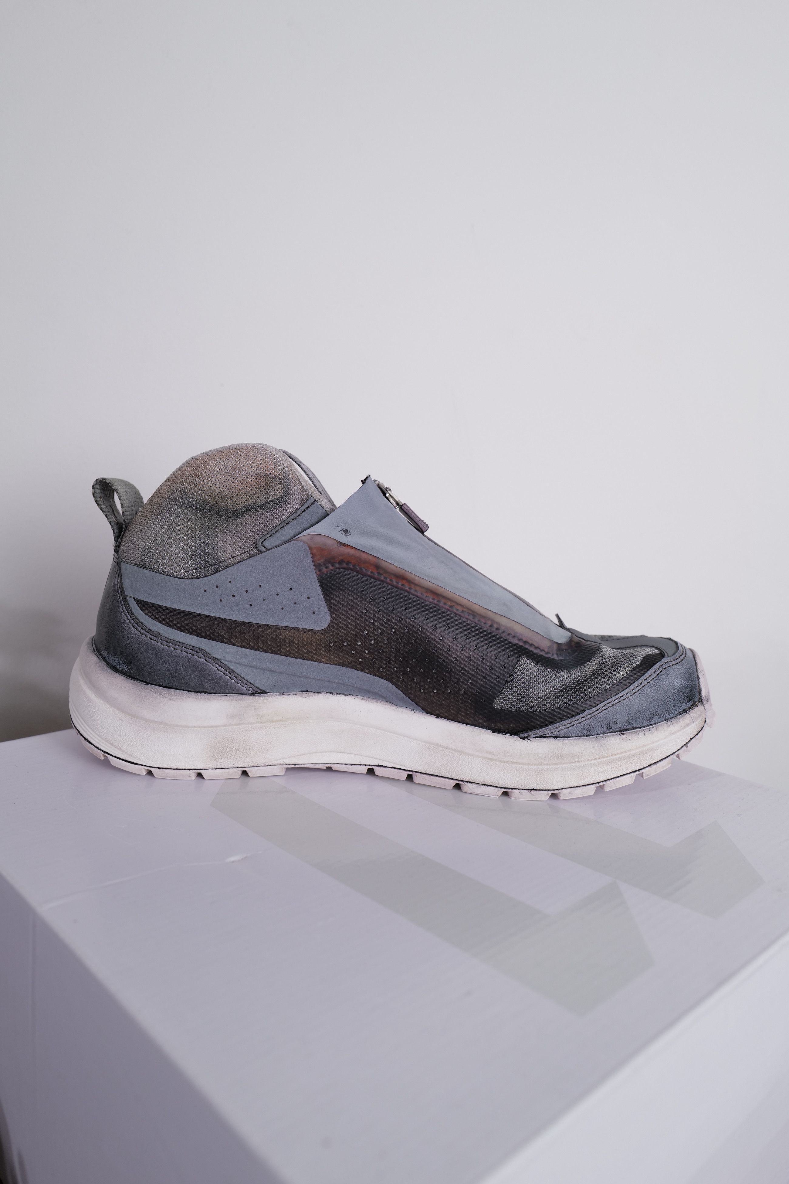Boris Bidjan Saberi WHITE-PATINA GREY Size US 8.5 / IT 38.5 - 11 Thumbnail