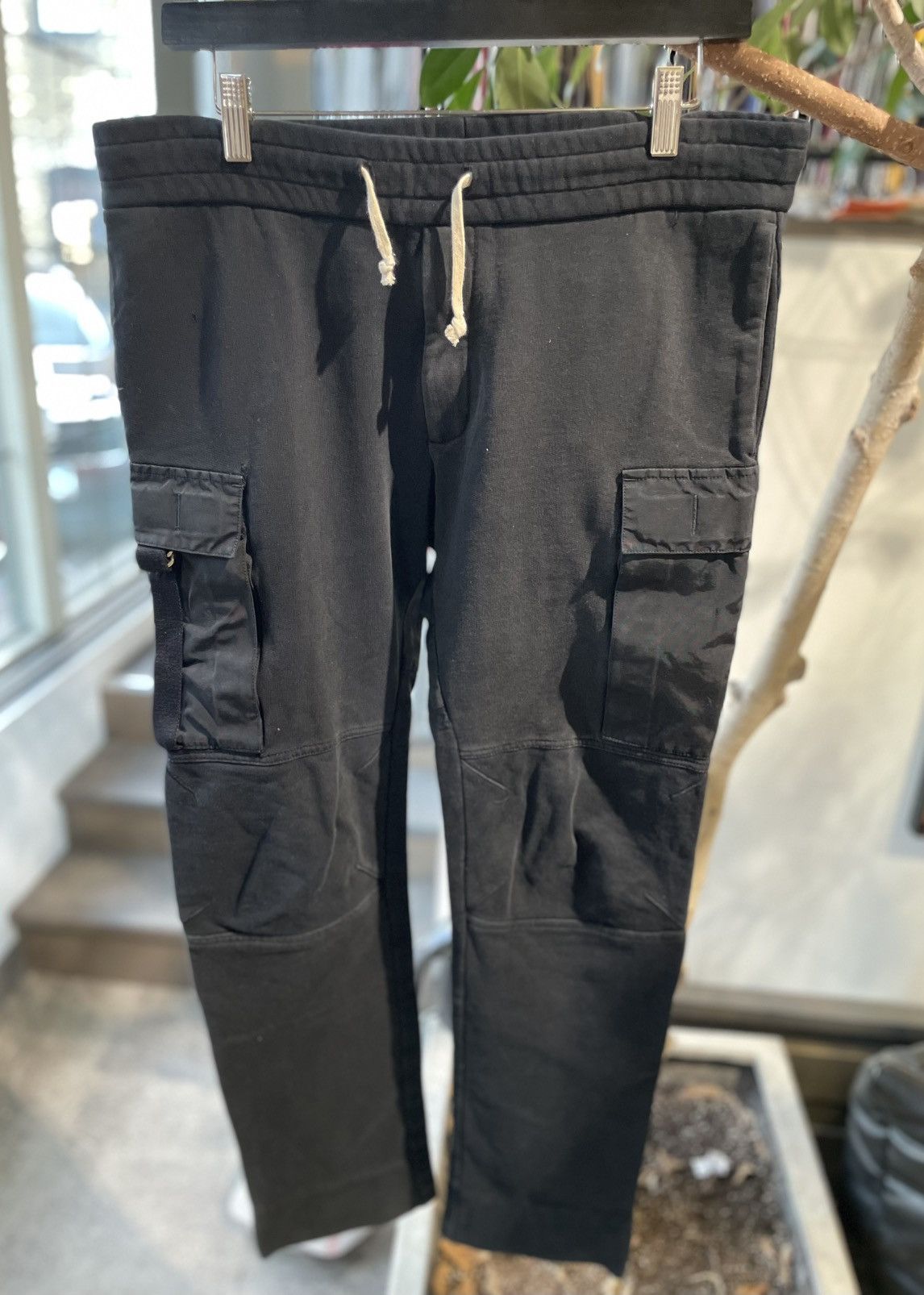 1017 ALYX 9SM ALYX 9SM Utility Sweatpants Size US 32 / EU 48 - 1 Thumbnail