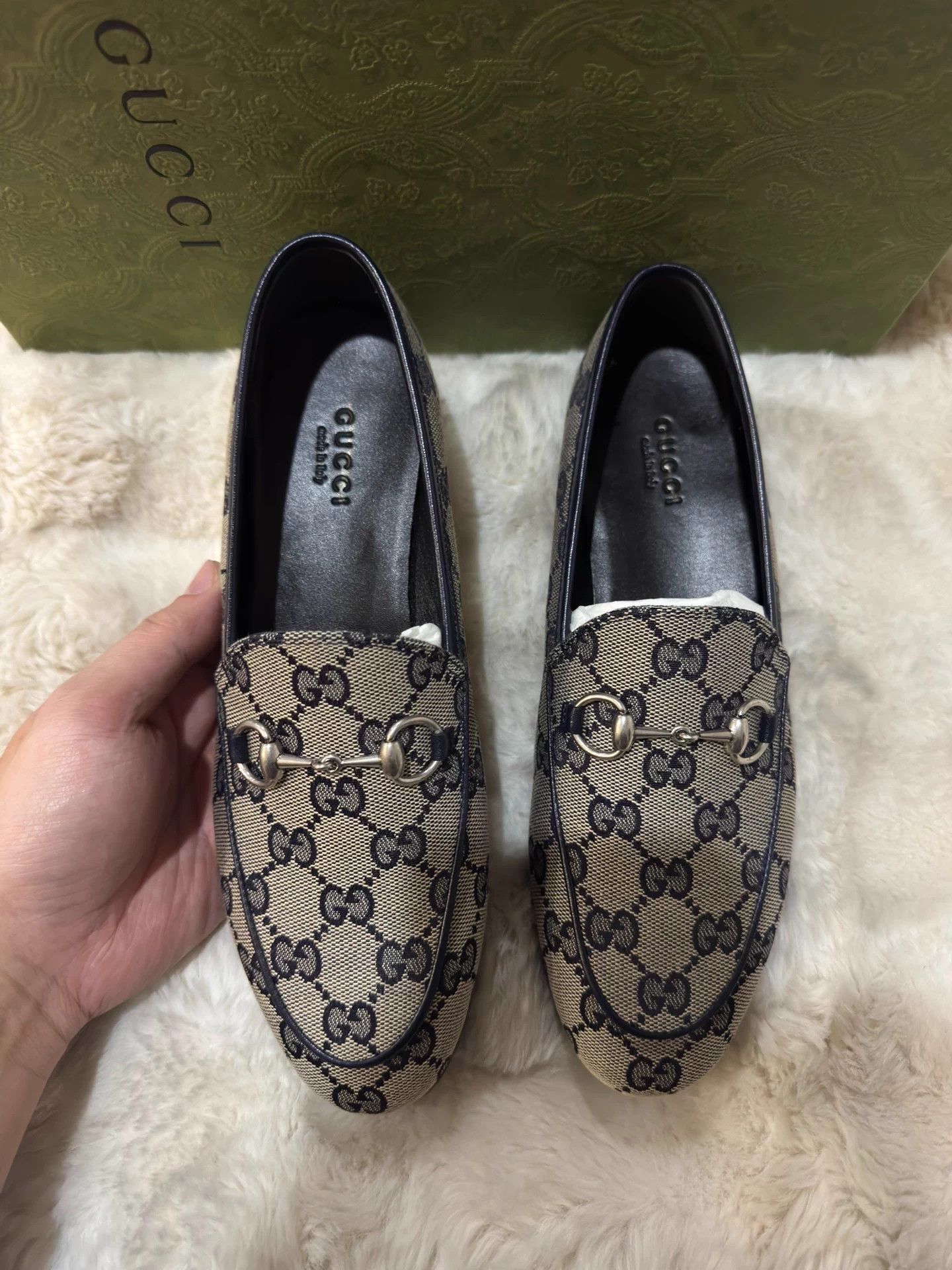 Gucci Gucci Women's New All Over Print Loafers 36.5 EU Size US 6.5 / IT 36.5 - 4 Thumbnail