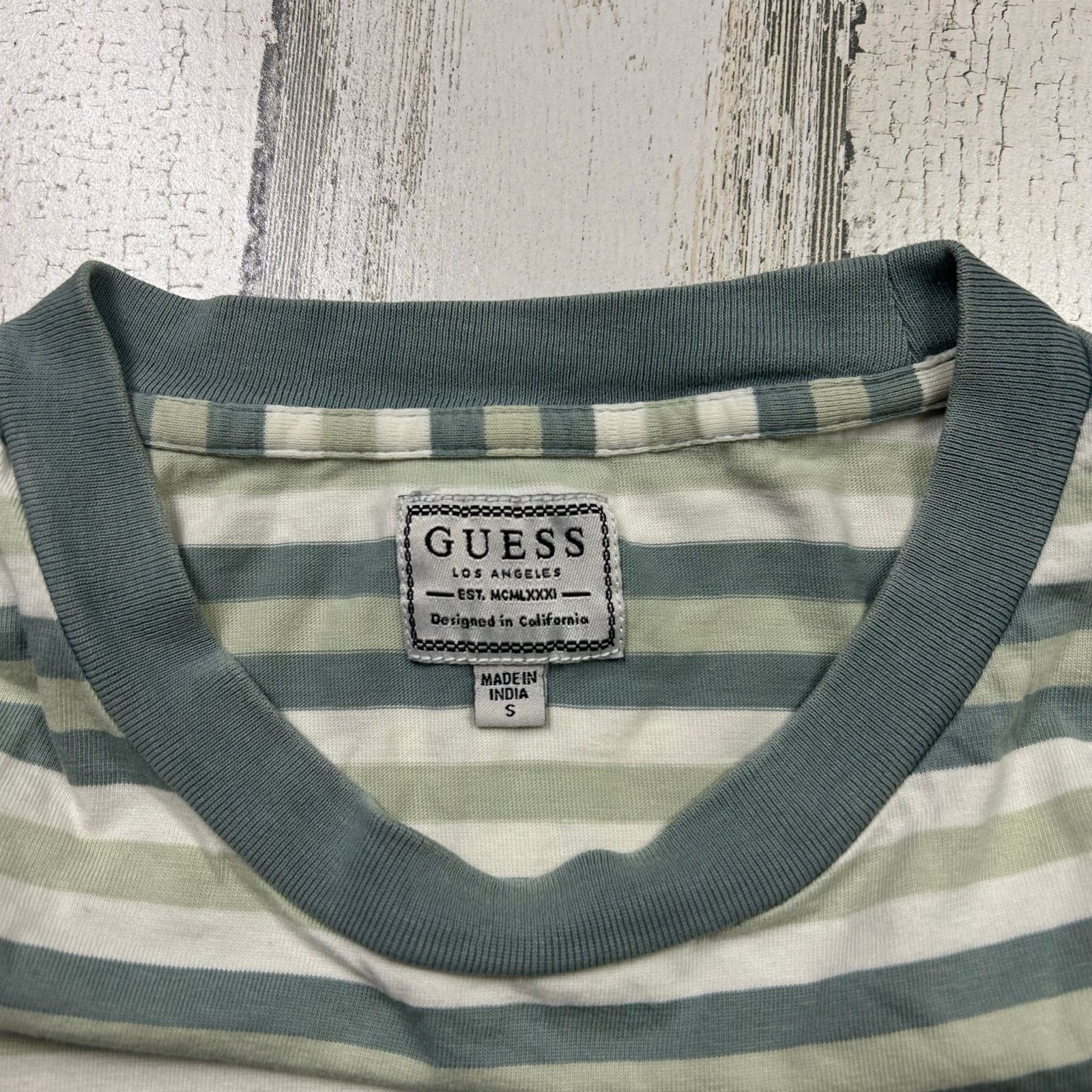 Guess Men’s GUESS Spell Out Short Sleeve Striped T-Shirt Small Size US S / EU 44-46 / 1 - 3 Thumbnail