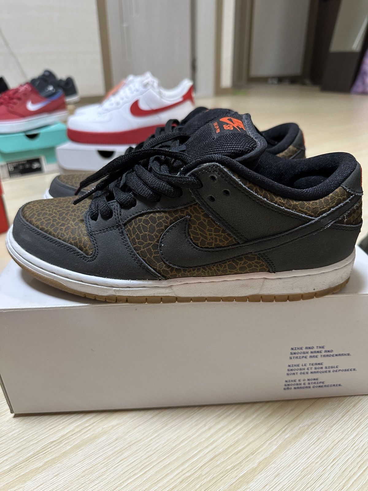 Nike SB Nike Dunk Low Premium SB Giraffe Size US 9 / EU 42 - 1 Thumbnail