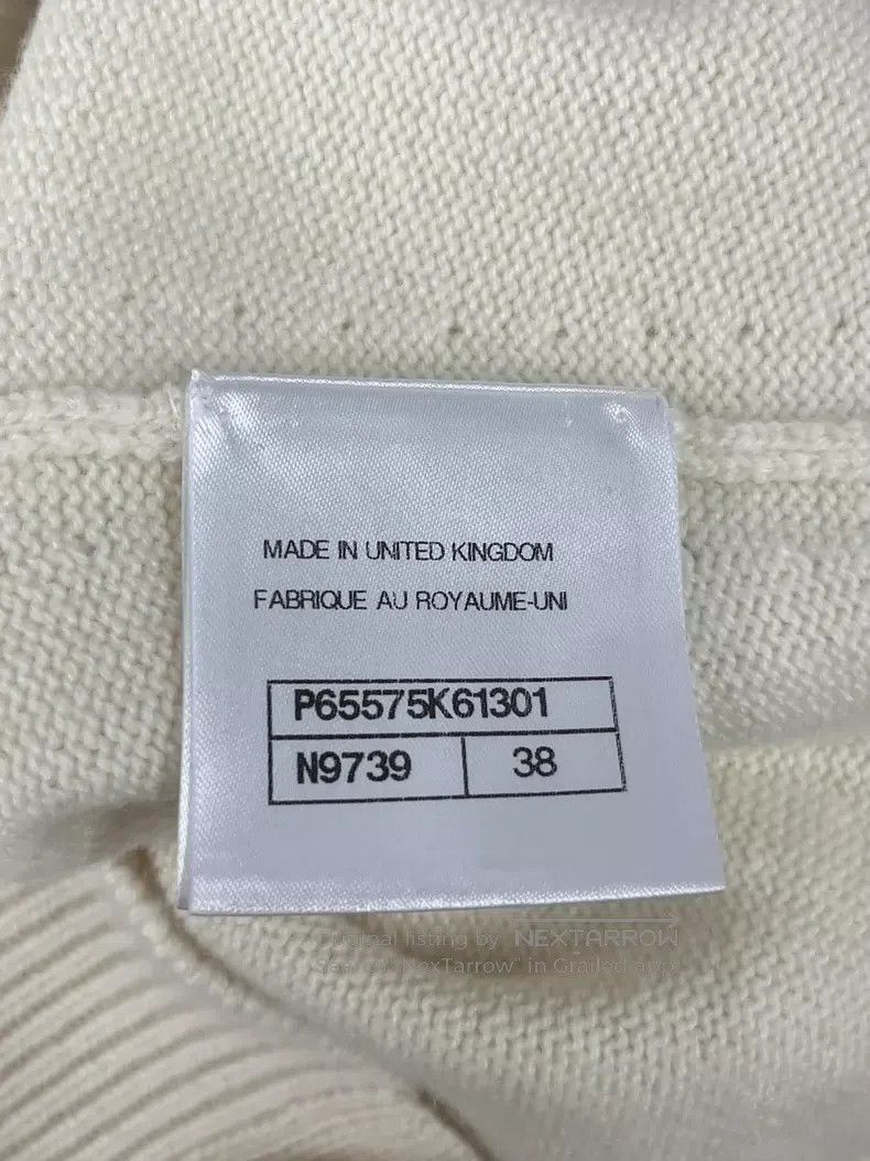 Chanel Chanel Equestrian series back button small round neck cash Size XS / US 0-2 / IT 36-38 - 5 Thumbnail