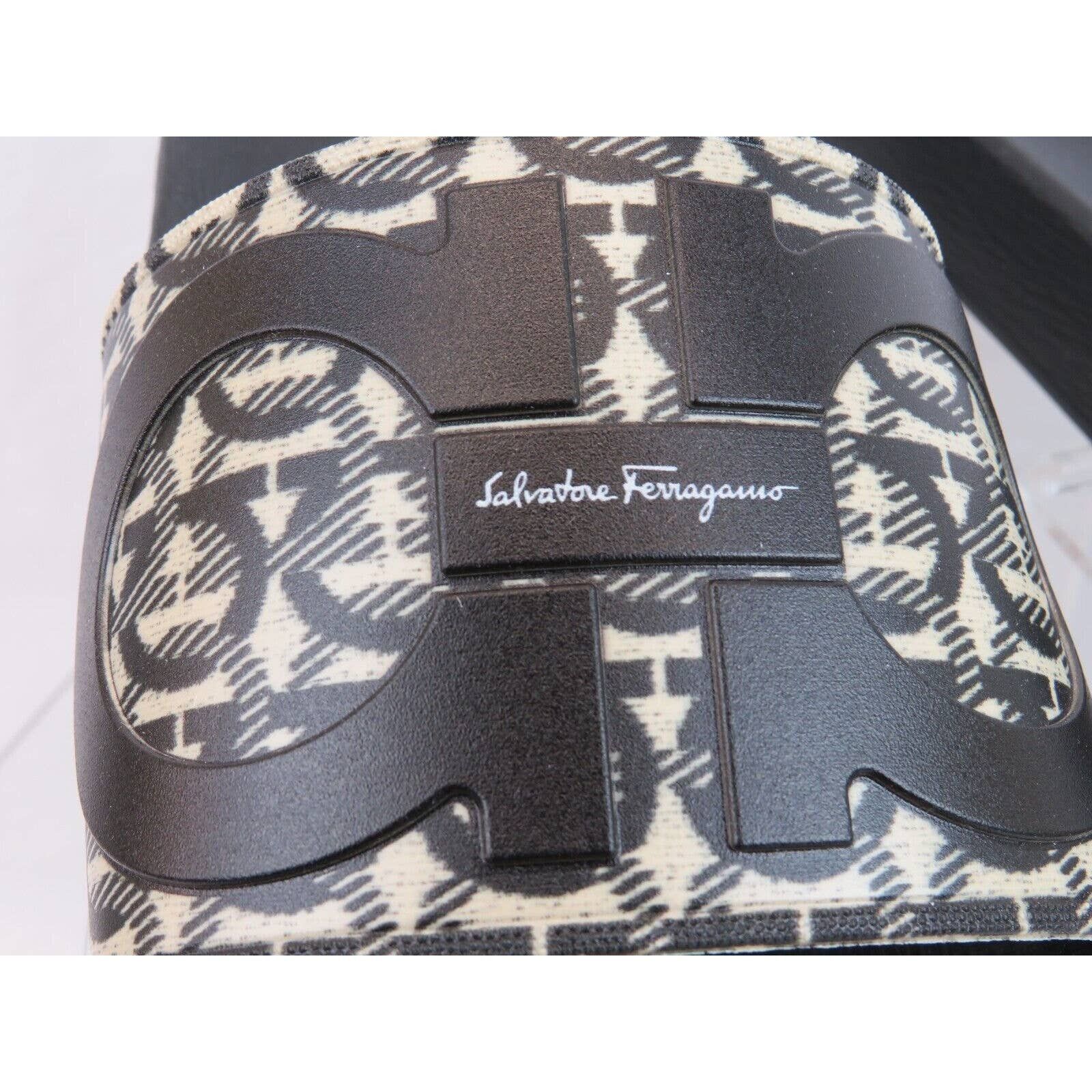 GROOVE 6 BEIGE BLACK RUBBER GANCINI LOGO SANDALS SLIDES 12 M
