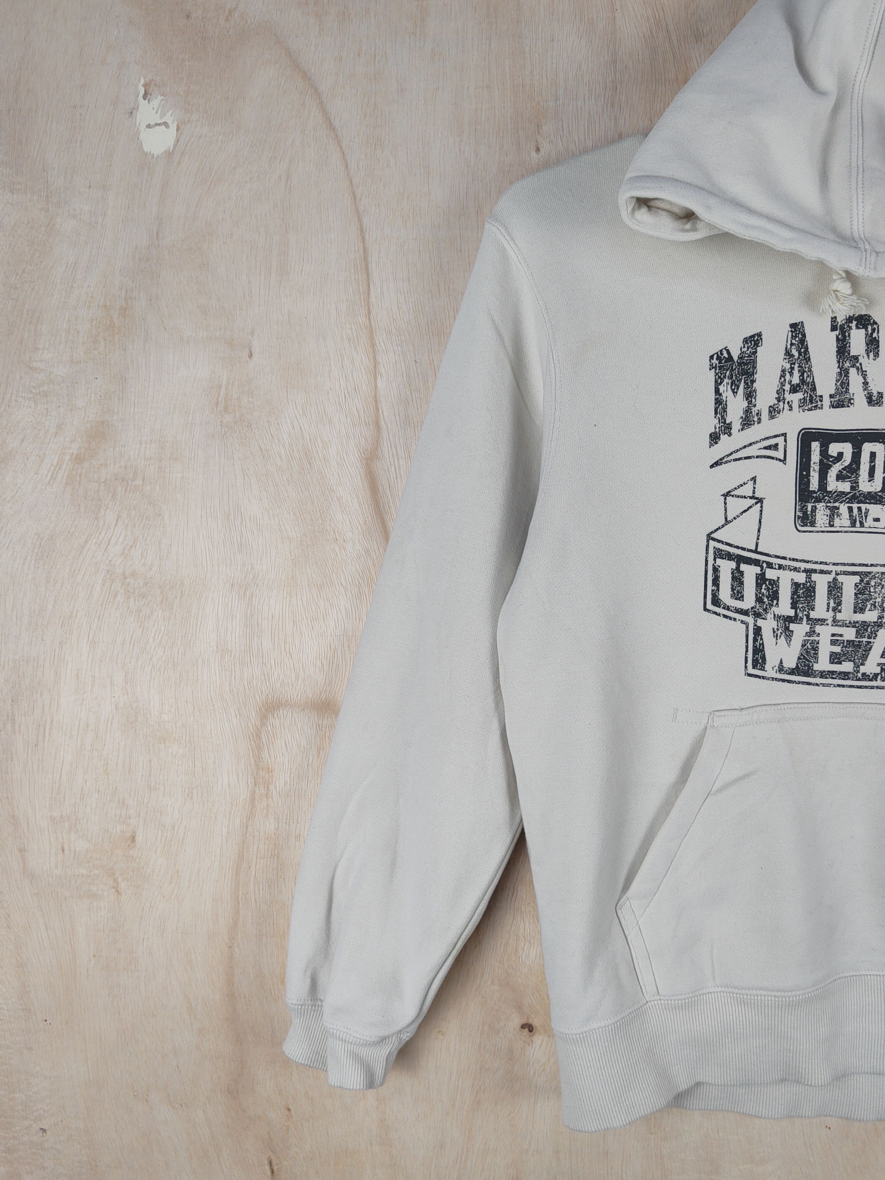 Japanese Brand × Vintage Uniqlo Cream Hoodie Marine Sweatshirts #S2496 Size US XS / EU 42 / 0 - 4 Thumbnail