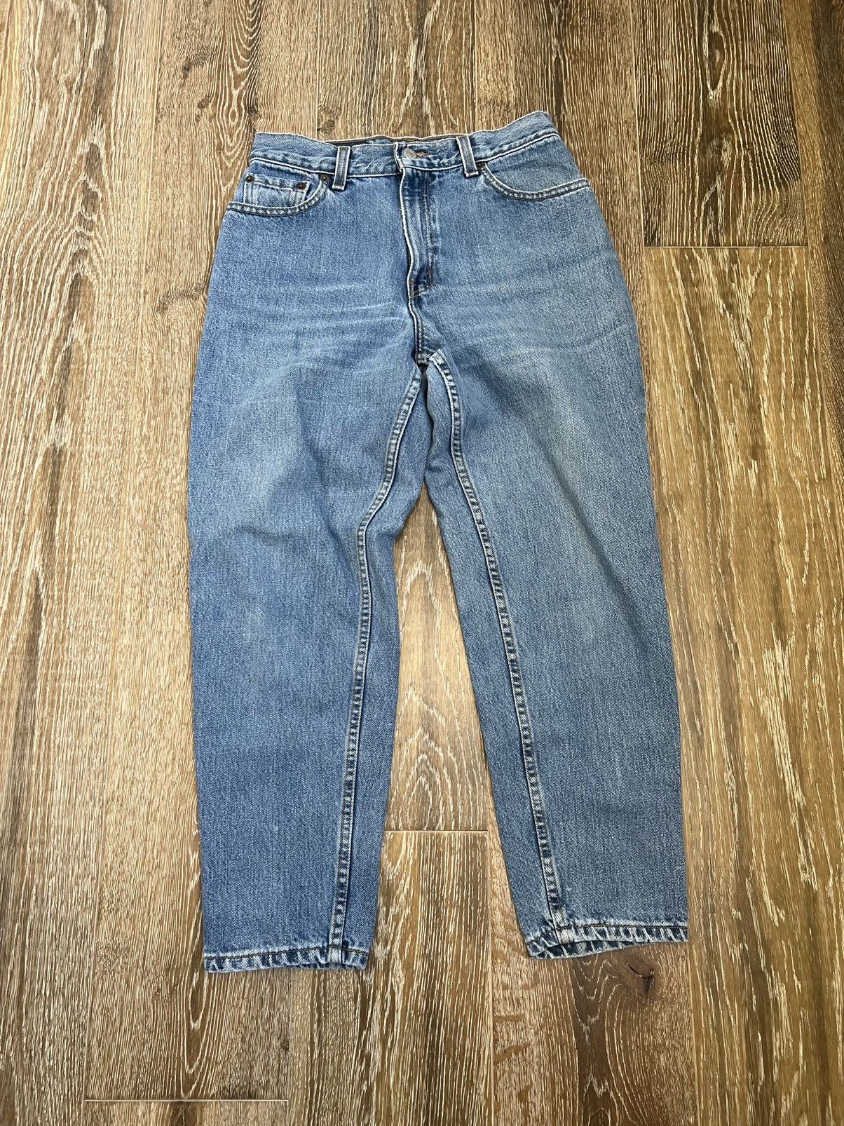 Levi's Vintage levis 550 relaxed fit tapered leg jeans Size 28" / US 6 / IT 42 - 1 Thumbnail