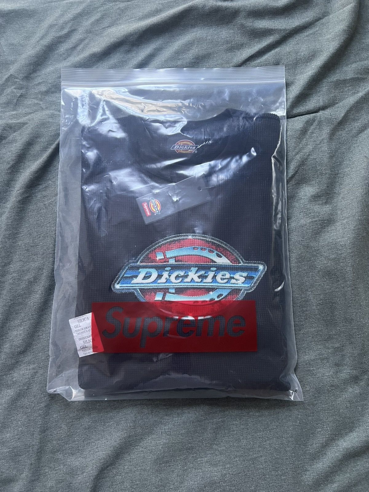 Dickies × Supreme Supreme Dickies Thermal Camo Size Medium Black Size US M / EU 48-50 / 2 - 1 Thumbnail