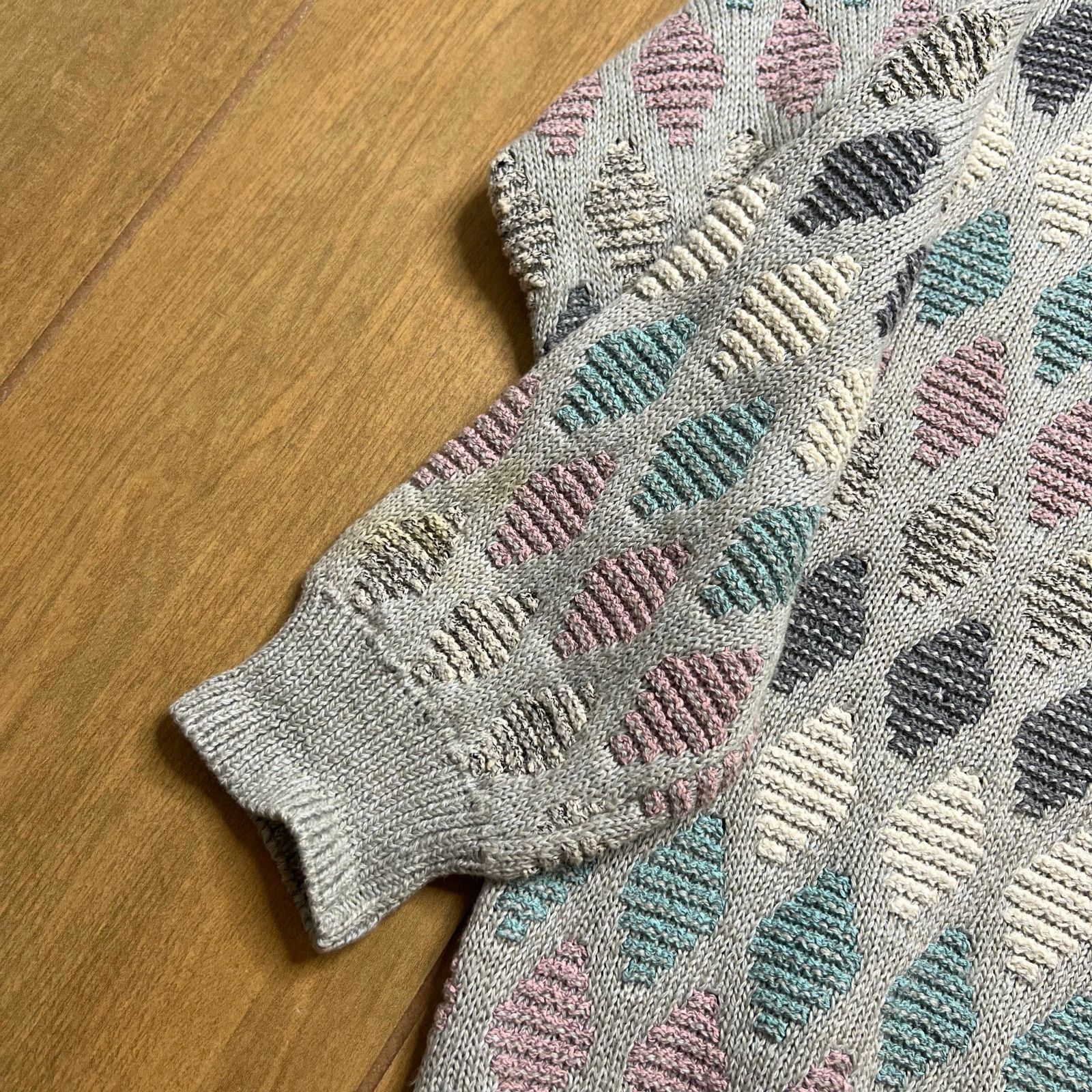 Vintage Vintage MONDO Italy Textured Knit Sweater L 52 Pastel 90s Size US L / EU 52-54 / 3 - 3 Thumbnail
