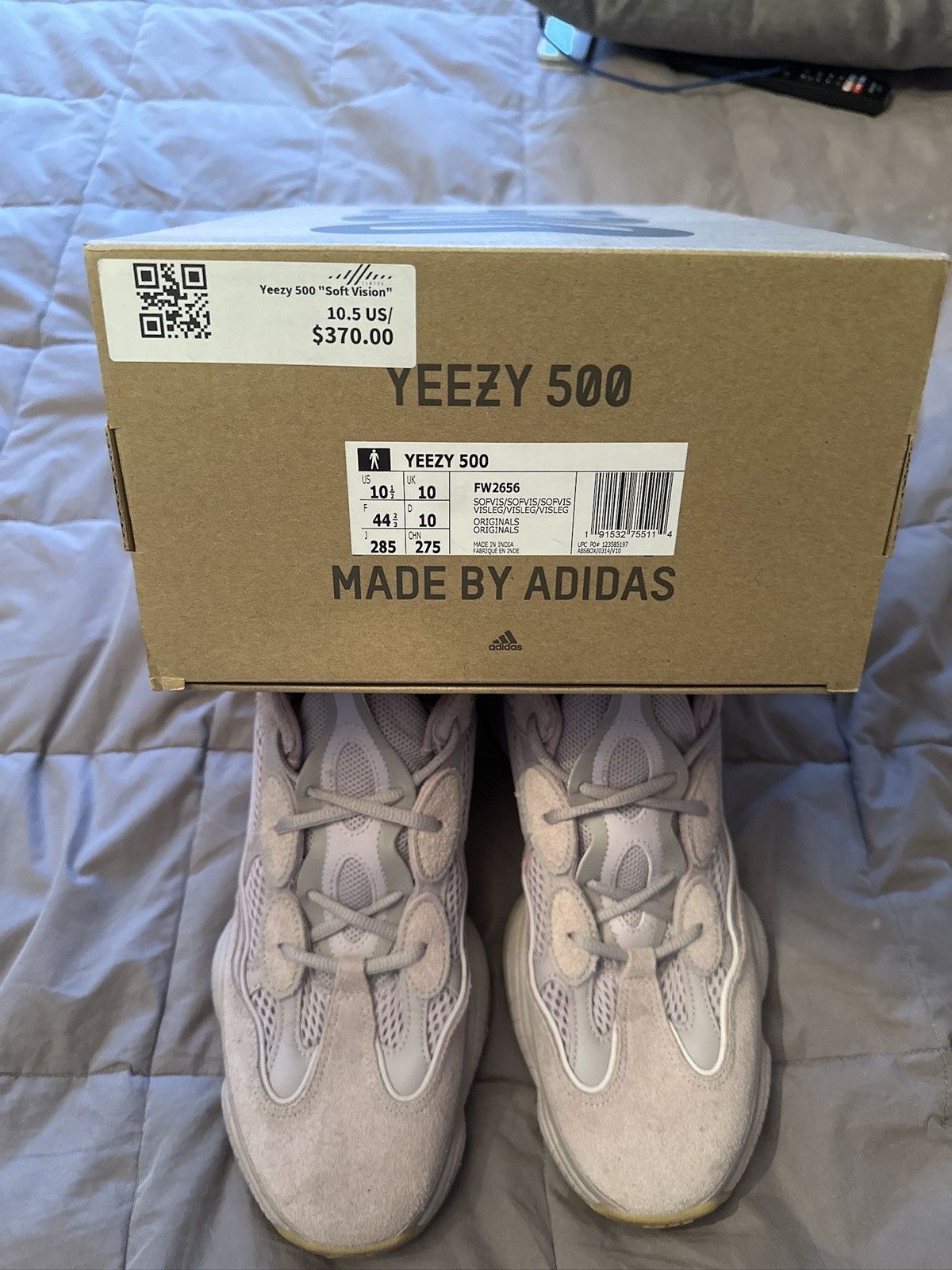 Yeezy Yeezy 500 soft vision Size US 10.5 / EU 43-44 - 9 Thumbnail