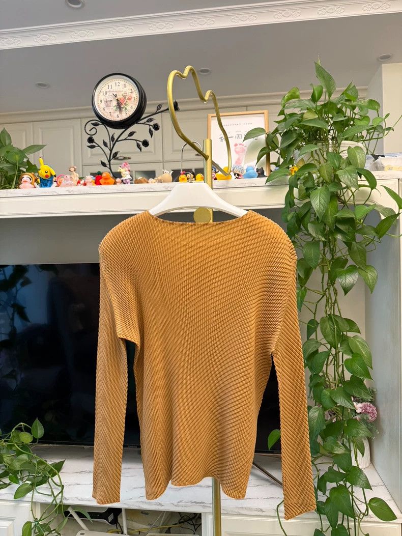Issey Miyake Issey Miyake size:2 Brown main line series small fish scal Size XS / US 0-2 / IT 36-38 - 6 Thumbnail