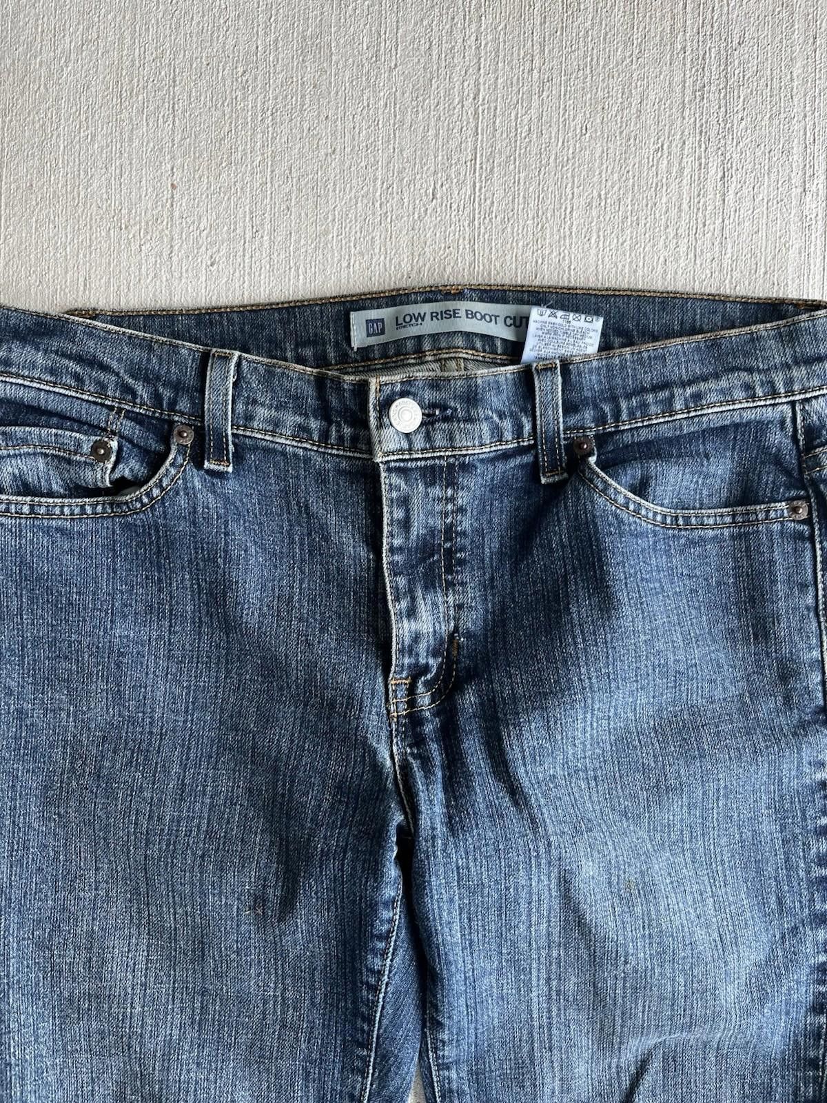 Gap Gap Womens Low Rise Stretch Boot Cut M Wash Jeans Size 8 R Size 32" / US 10 / IT 46 - 2 Thumbnail