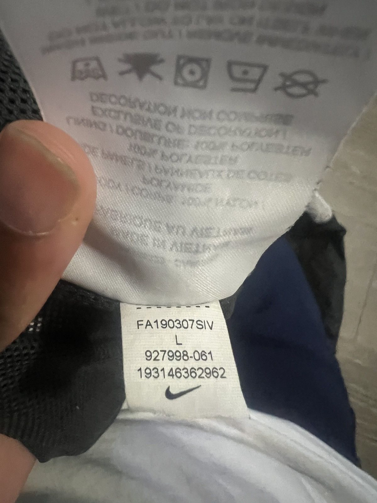 Nike × Vintage Nike Nylon Pants Size US 34 / EU 50 - 4 Thumbnail