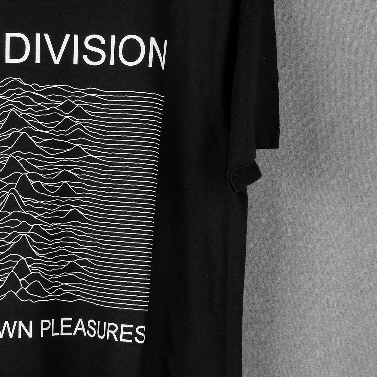 Vintage 90s Wave Rock Music T-Shirt Size US L / EU 52-54 / 3 - 5 Thumbnail