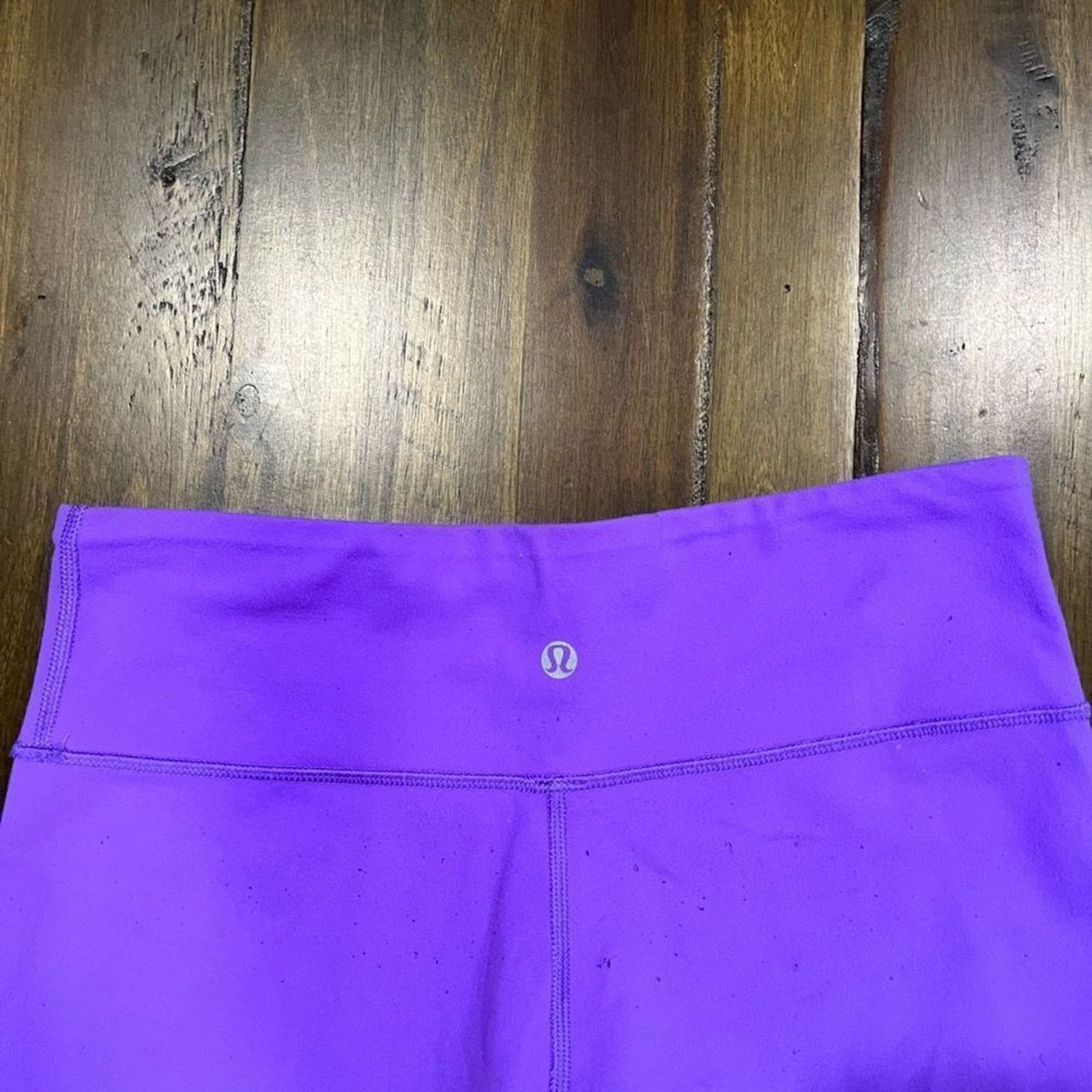 Vintage Lululemon Athletica Capri Workout Leggings, Women's Size S Size 26" / US 2 / IT 38 - 9 Thumbnail