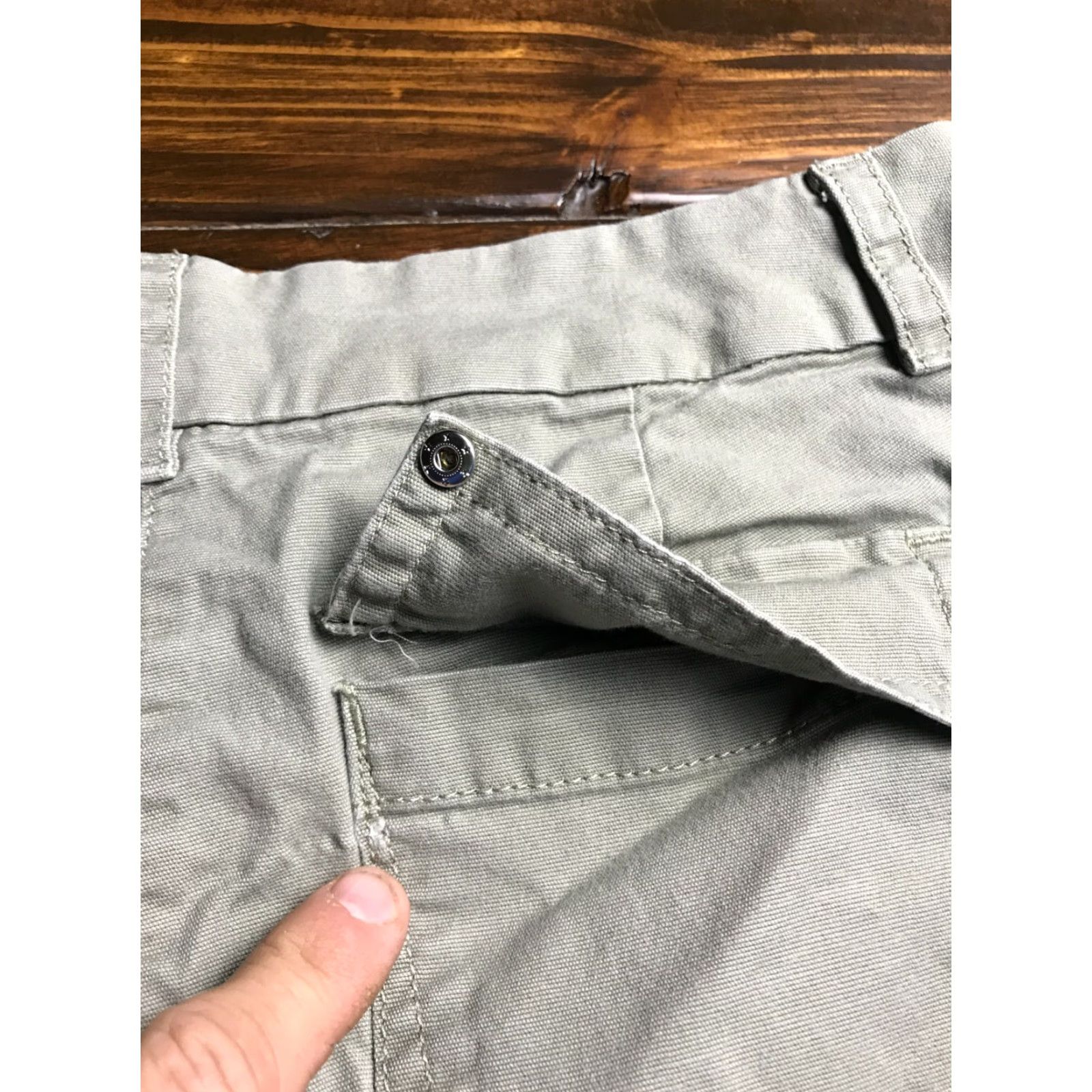 Croft & Barrow Croft & Barrow Shorts Women's 8 Green Casual Pockets Size 30" / US 8 / IT 44 - 6 Thumbnail